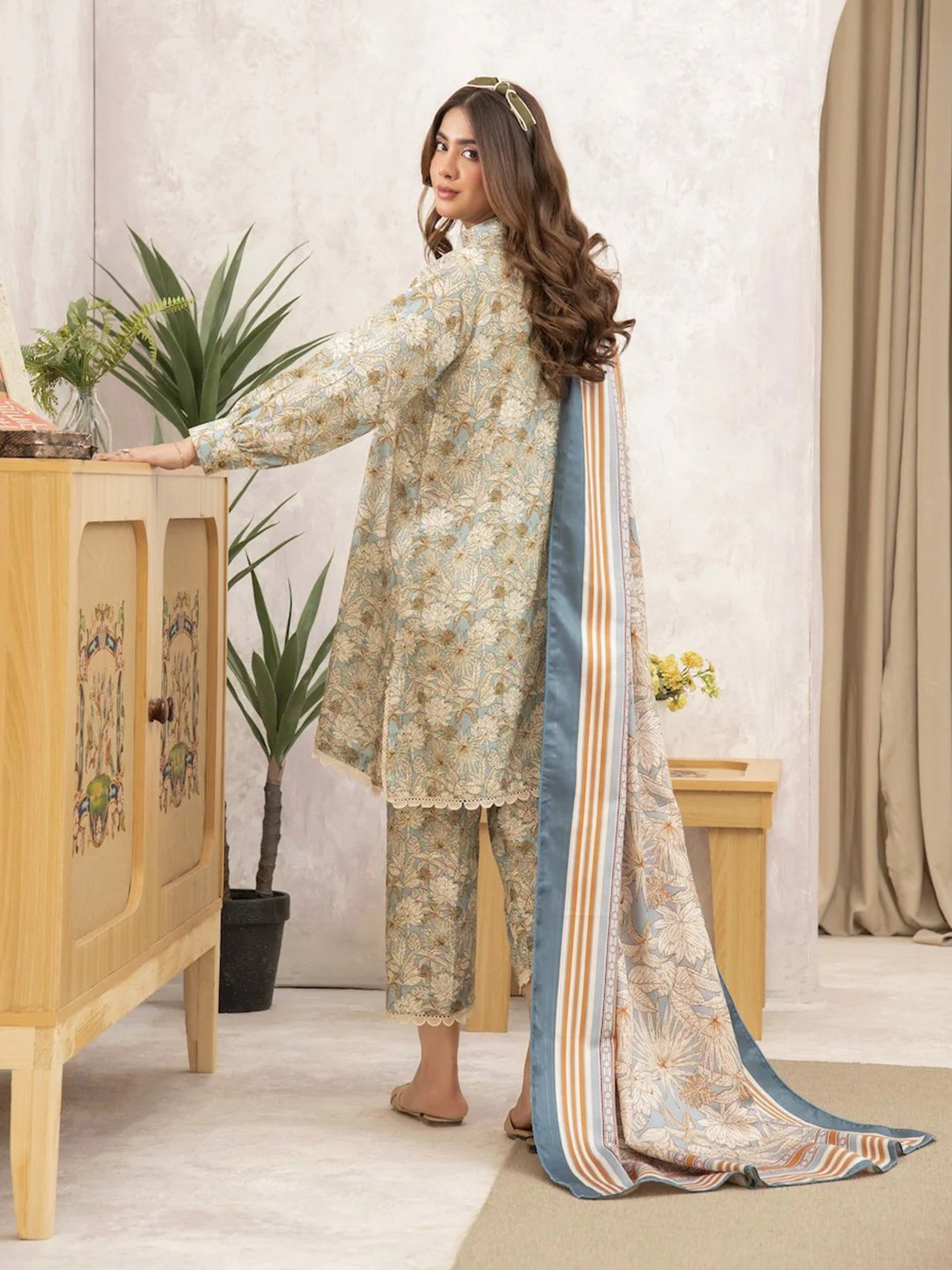 Ally's "Forbidden Flowers" Khaddar 3-Piece Suit - Olive & Blue