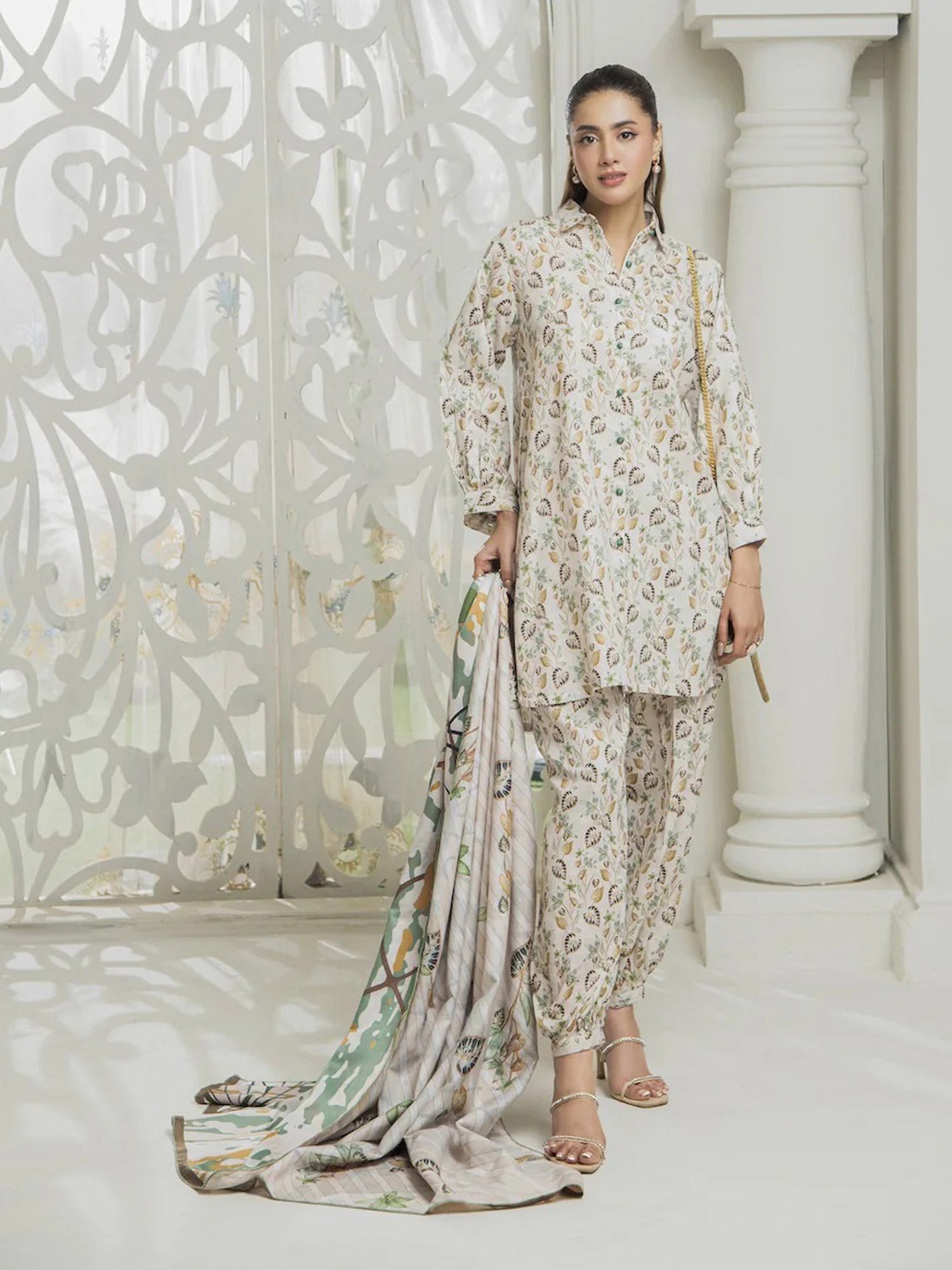 Ally's "Forbidden Flowers" Khaddar 3-Piece Suit - Off-White