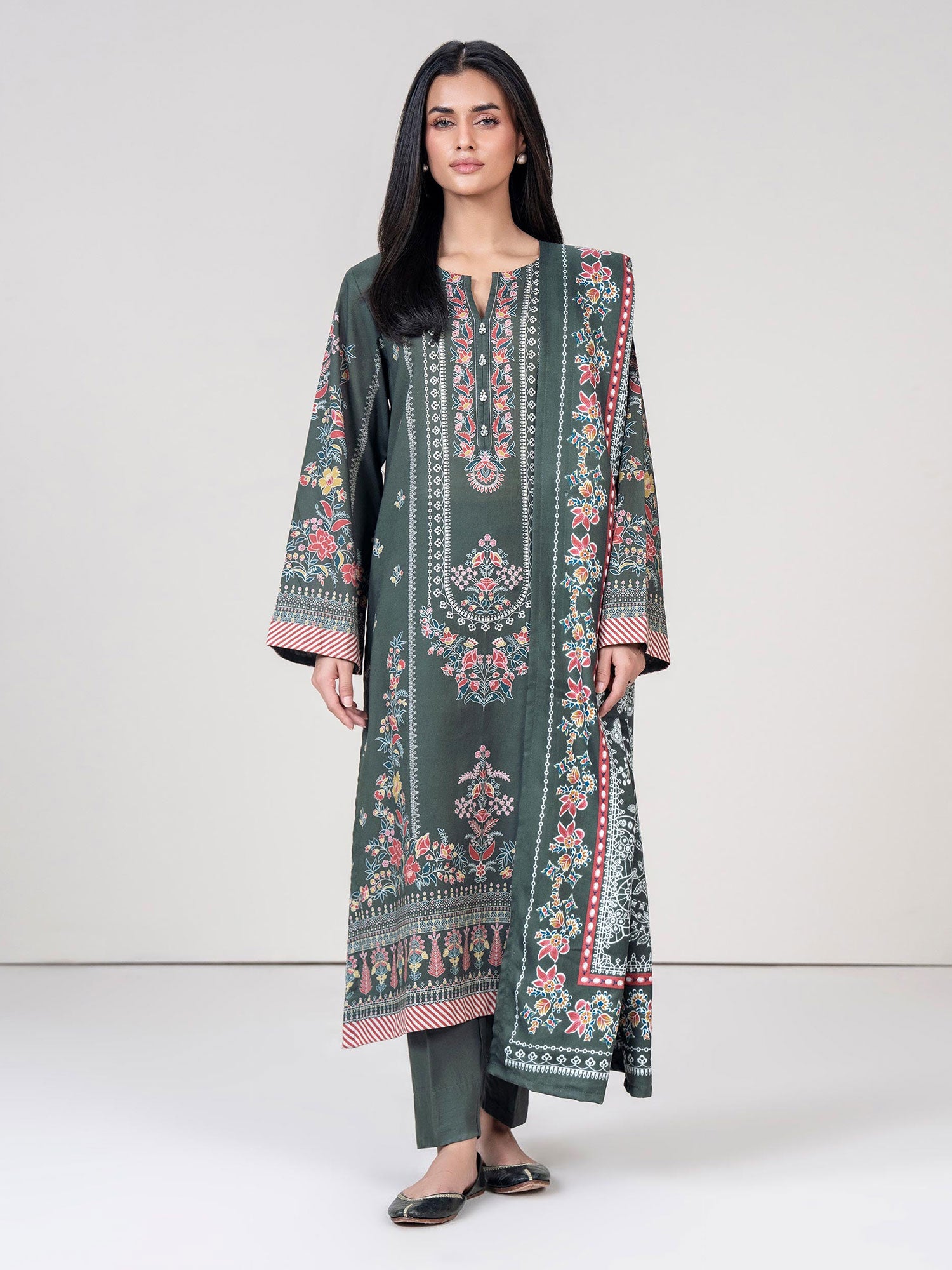 Limelight Grey Khaddar 3-Piece Suit (A3388SU)