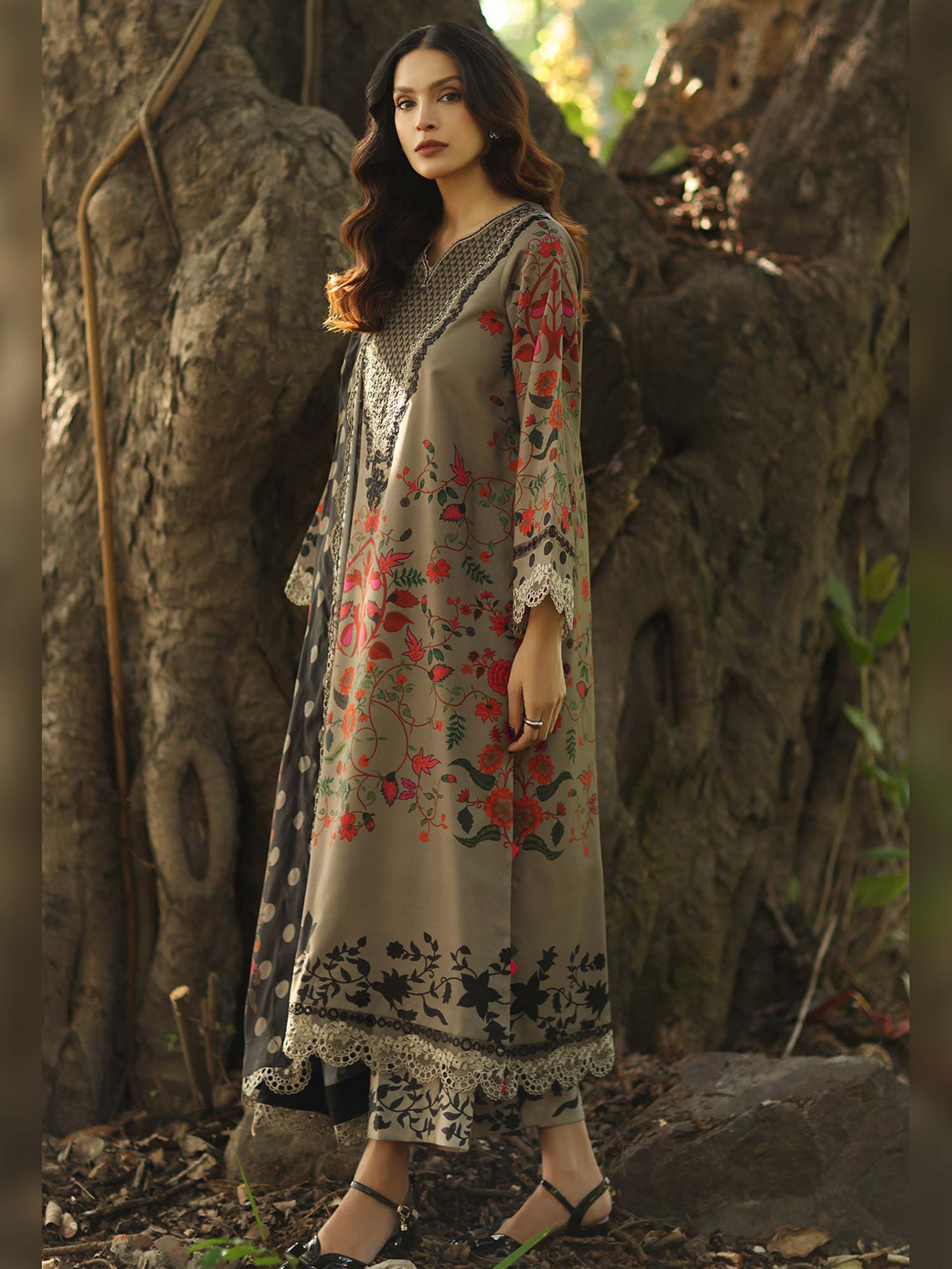 Charizma "Aniq" Unstitched Embroidered Linen 3-Piece Suit (ANW6-12)