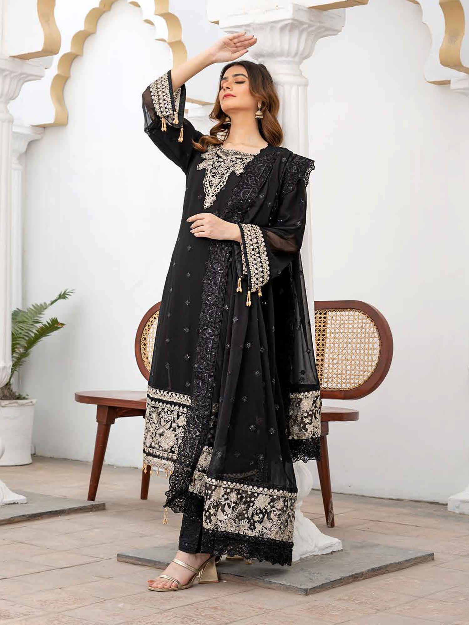 Rangz Luxury Embroidered Chiffon Suit - Black