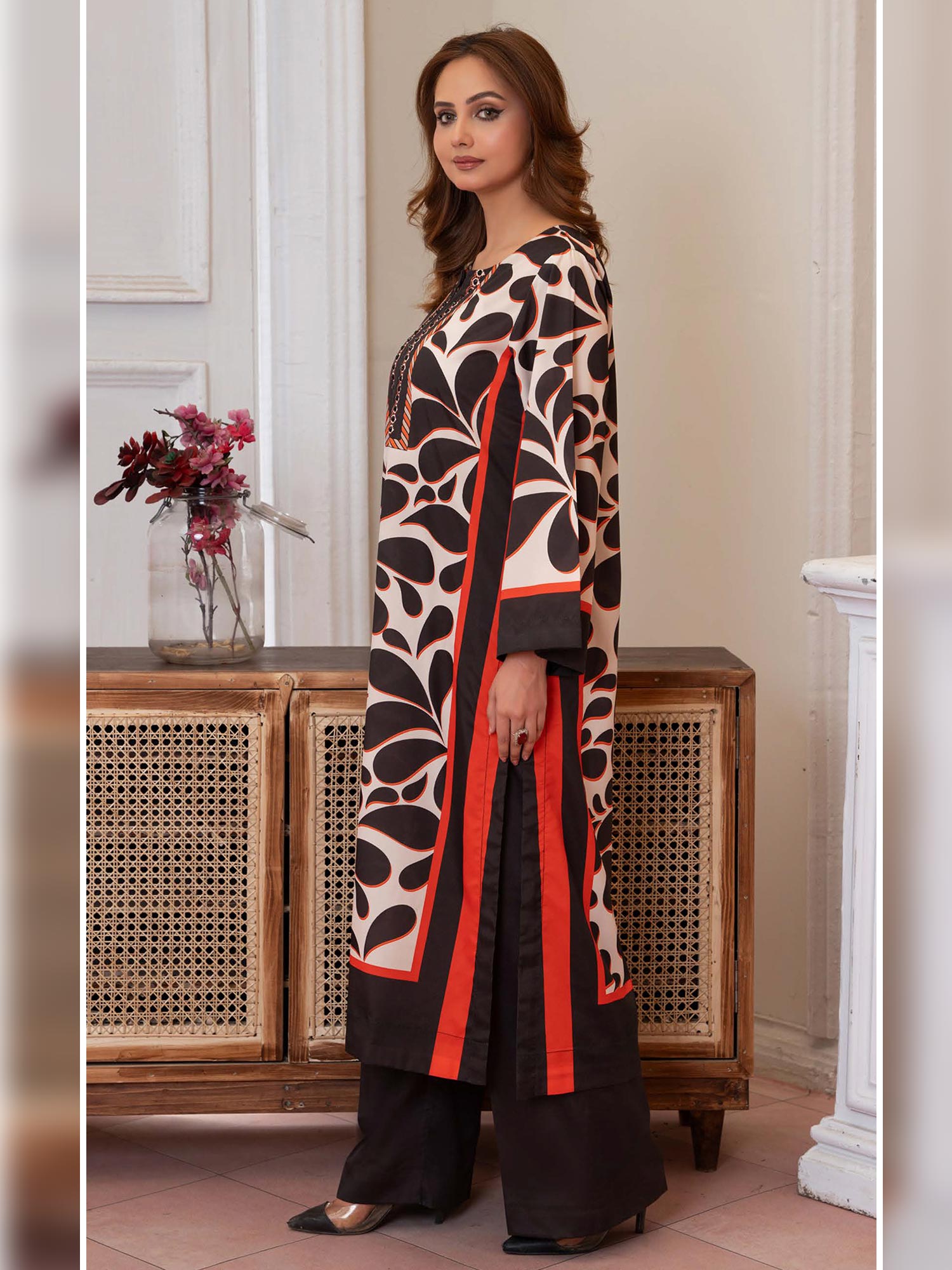 Raniya.H "Aura" Silk Co-Ords 2pc Suit - AFREEN