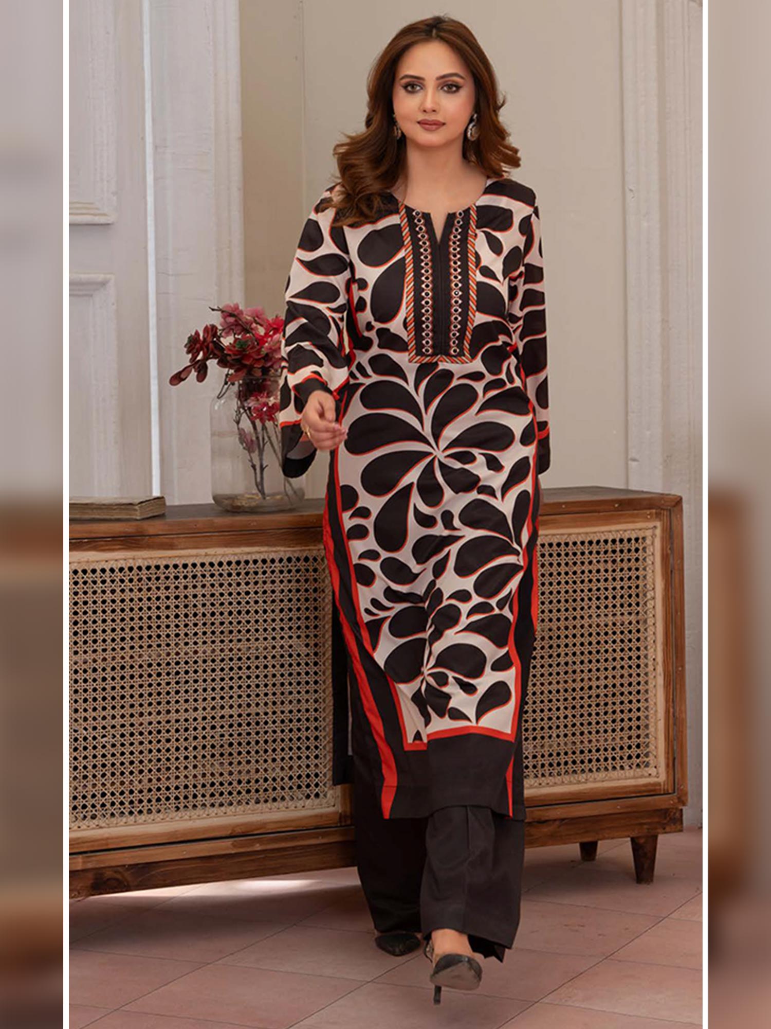 Raniya.H "Aura" Silk Co-Ords 2pc Suit - AFREEN