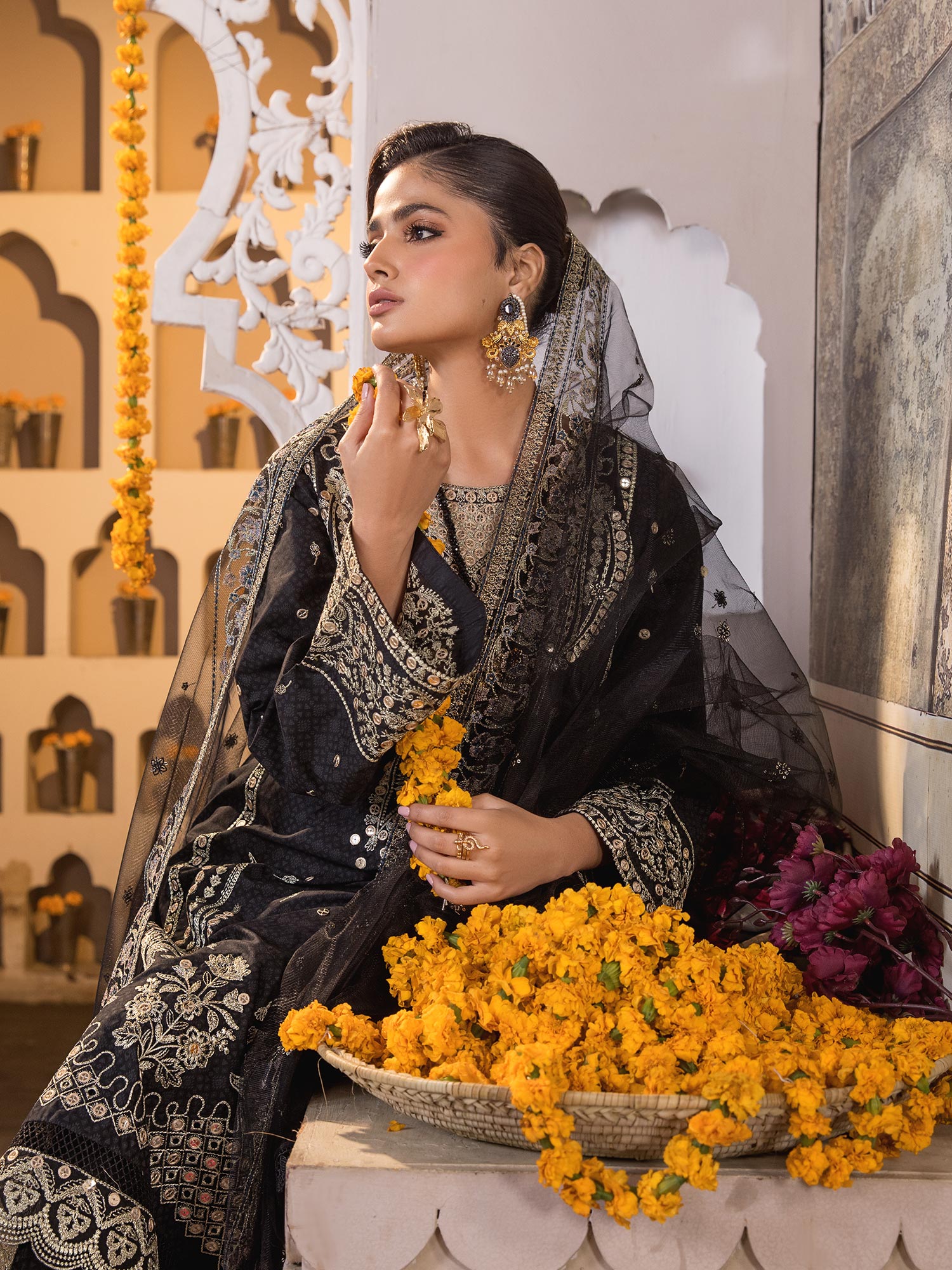 Heera's Black Luxury Embroidered 3-Piece Suit