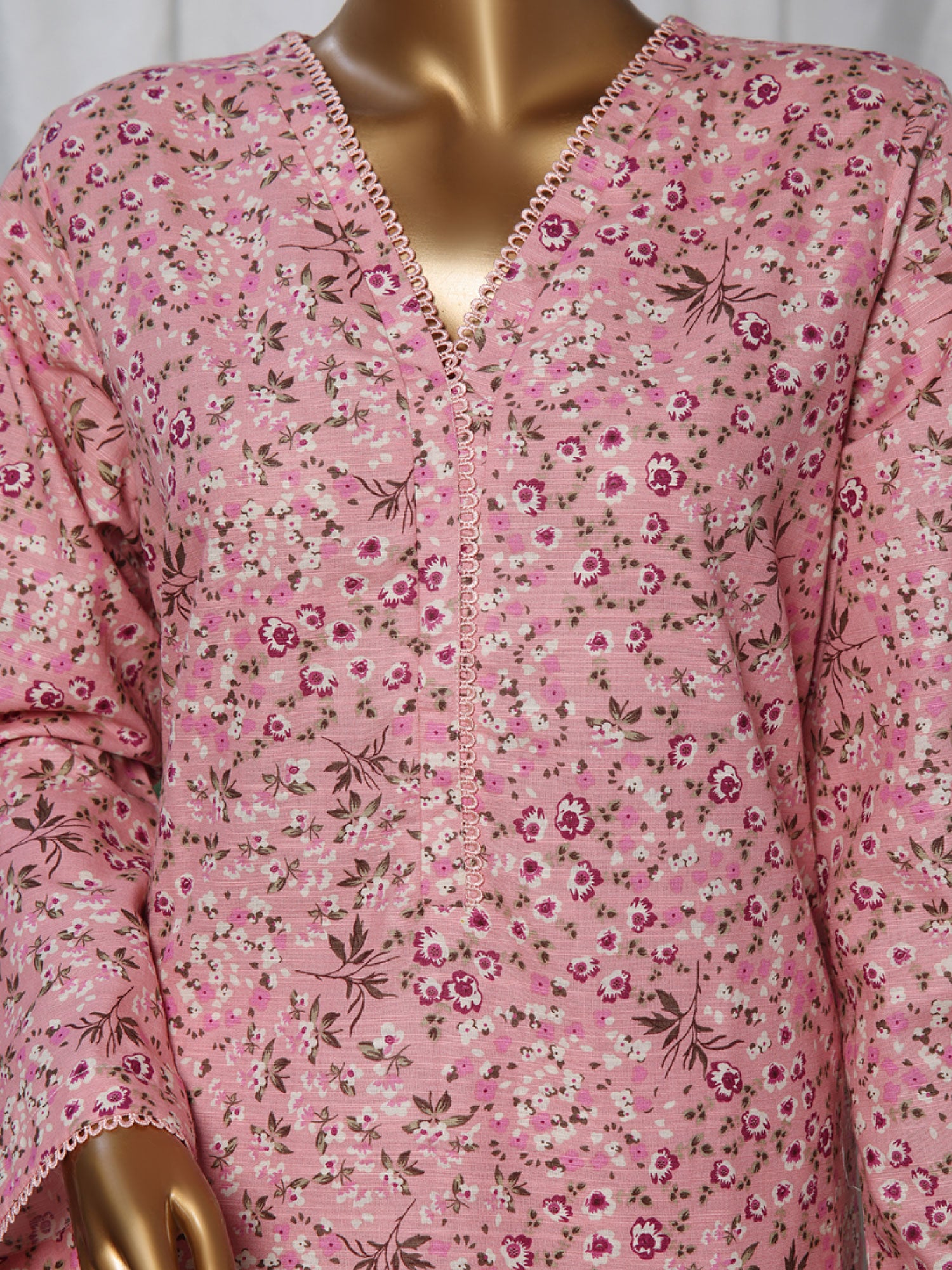 Bin Saeed Khaddar Pink Printed 3-Piece Suit