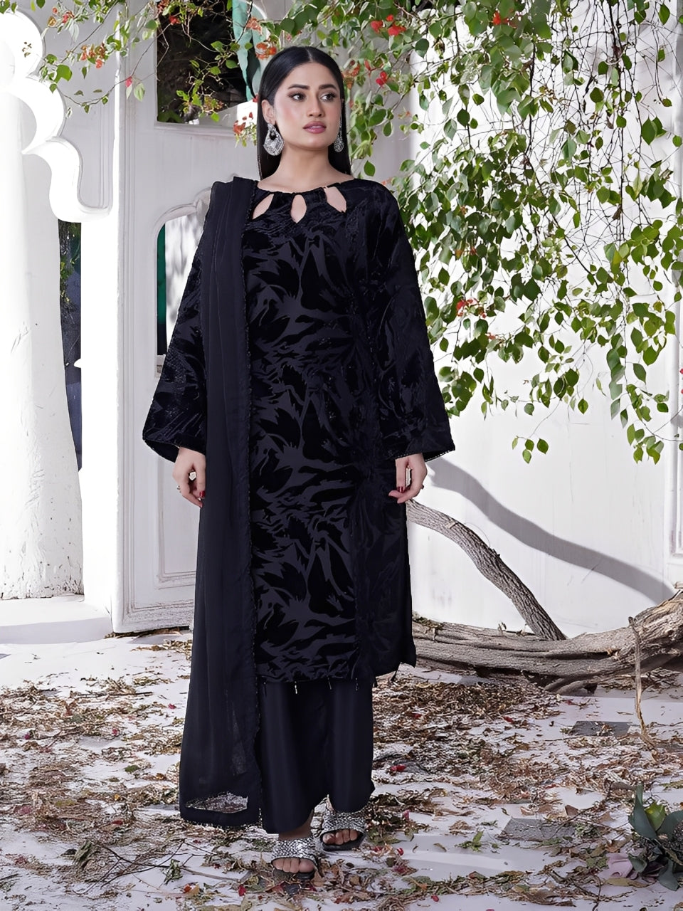 Rangz Plachi 3-Piece Suit - Black