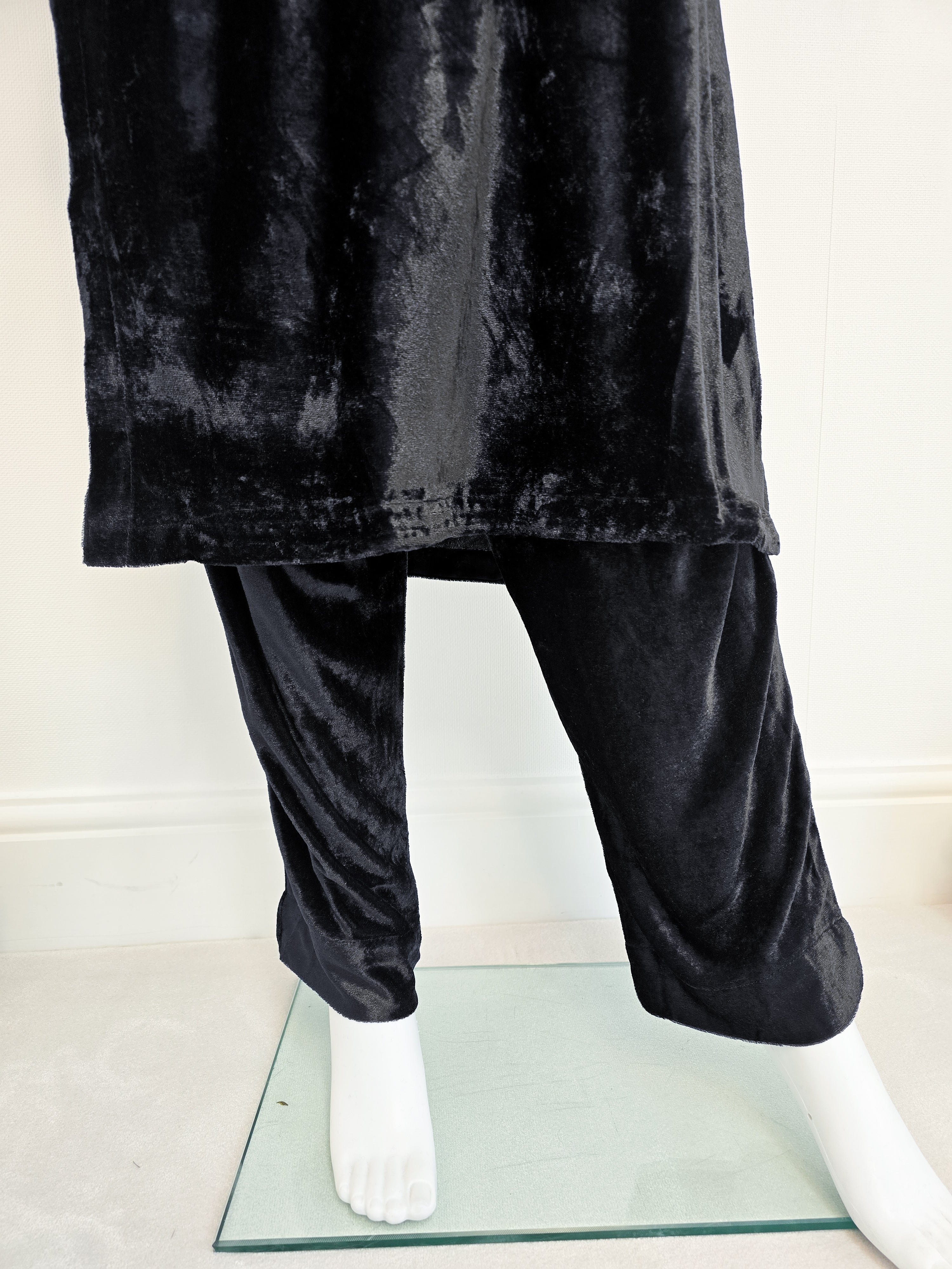 Black Winter Velvet Plain 2-Piece Suit