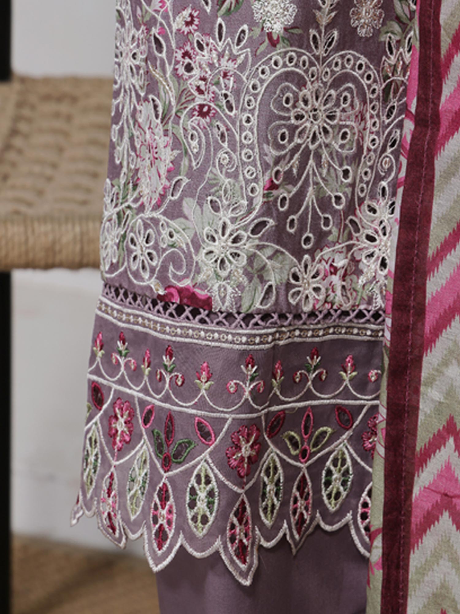 Bin Saeed Embroidered Premium Lawn 3-Piece Suit - Mauve