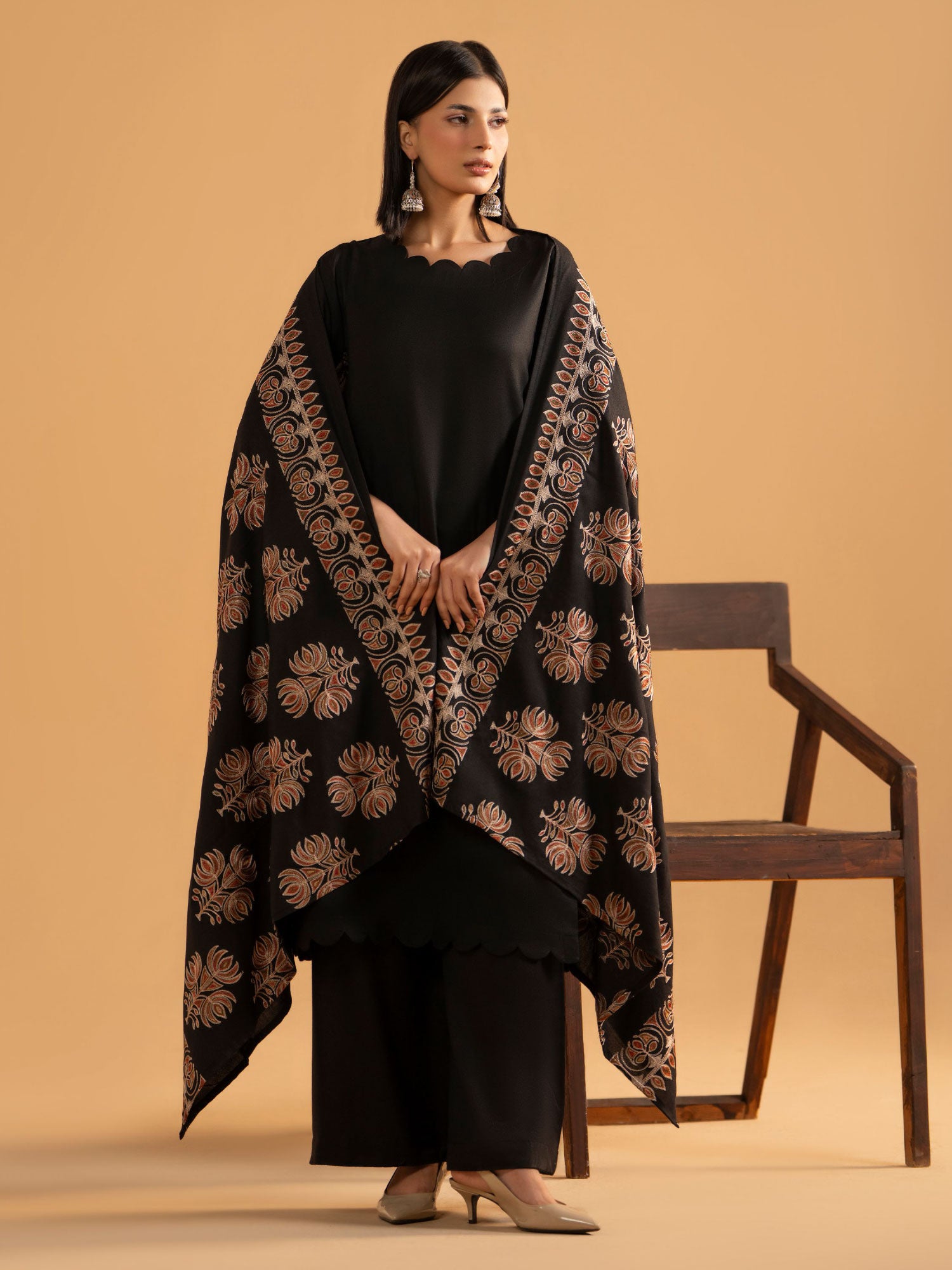 Raniya.H "Noor Bano Vol.7" Winter Dhanak Suit with Shawl - Black Bloom