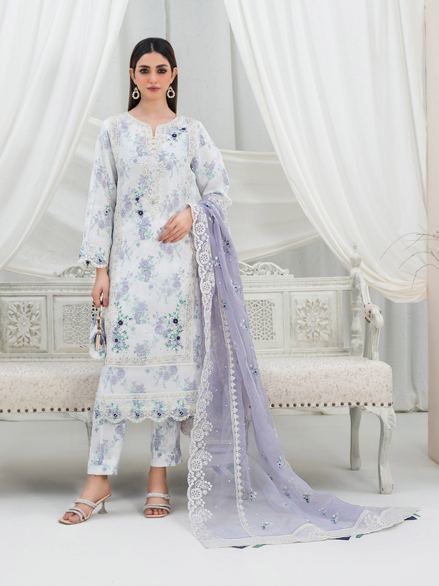 Tawakkal "Sehba" Lilac Embroidered Silk & Organza Suit + Clutch (D1474)