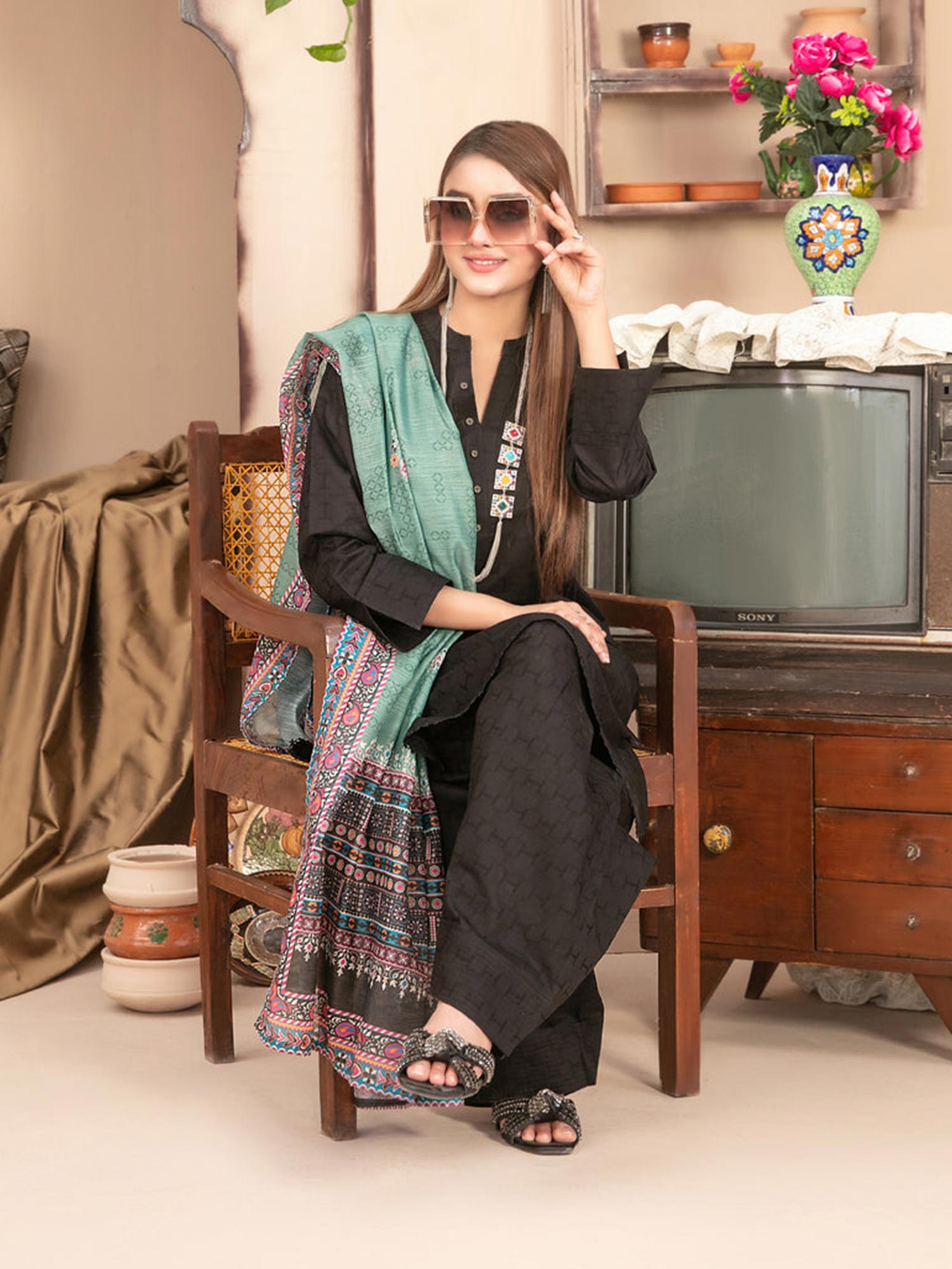 Tawakkal "Pushpa" Cotton Jacquard Farshi Shalwar Suit (D1540) - Black