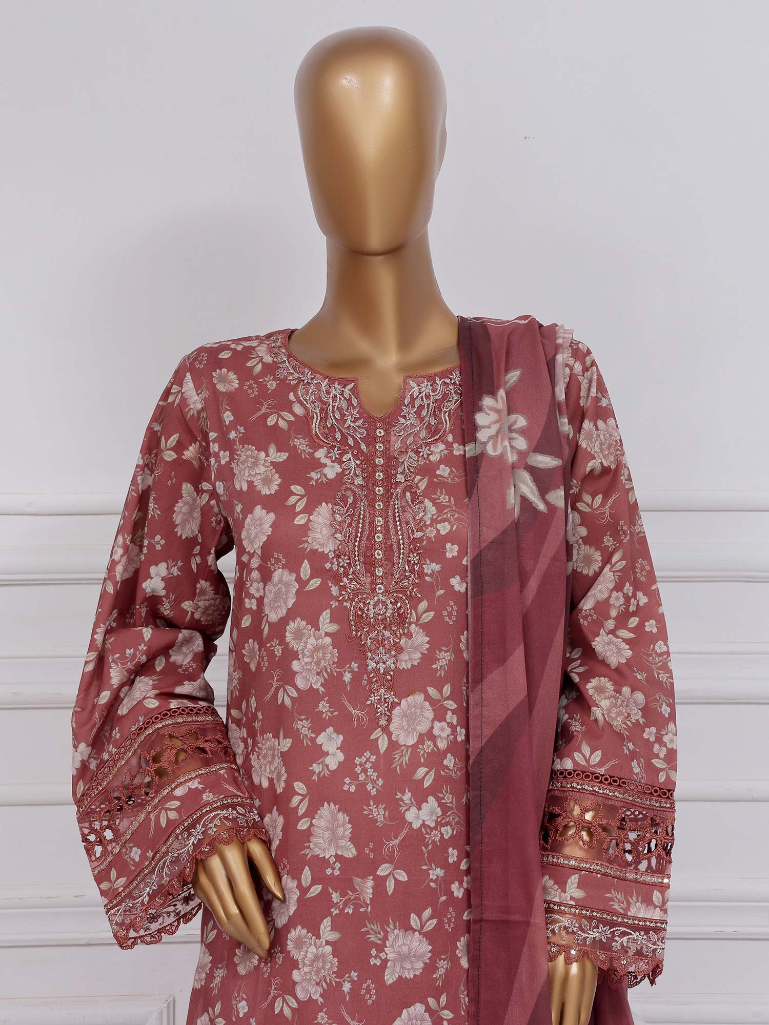 Sadabahar "Raya" Embroidered Lawn 3-Piece Suit - Dusky Pink