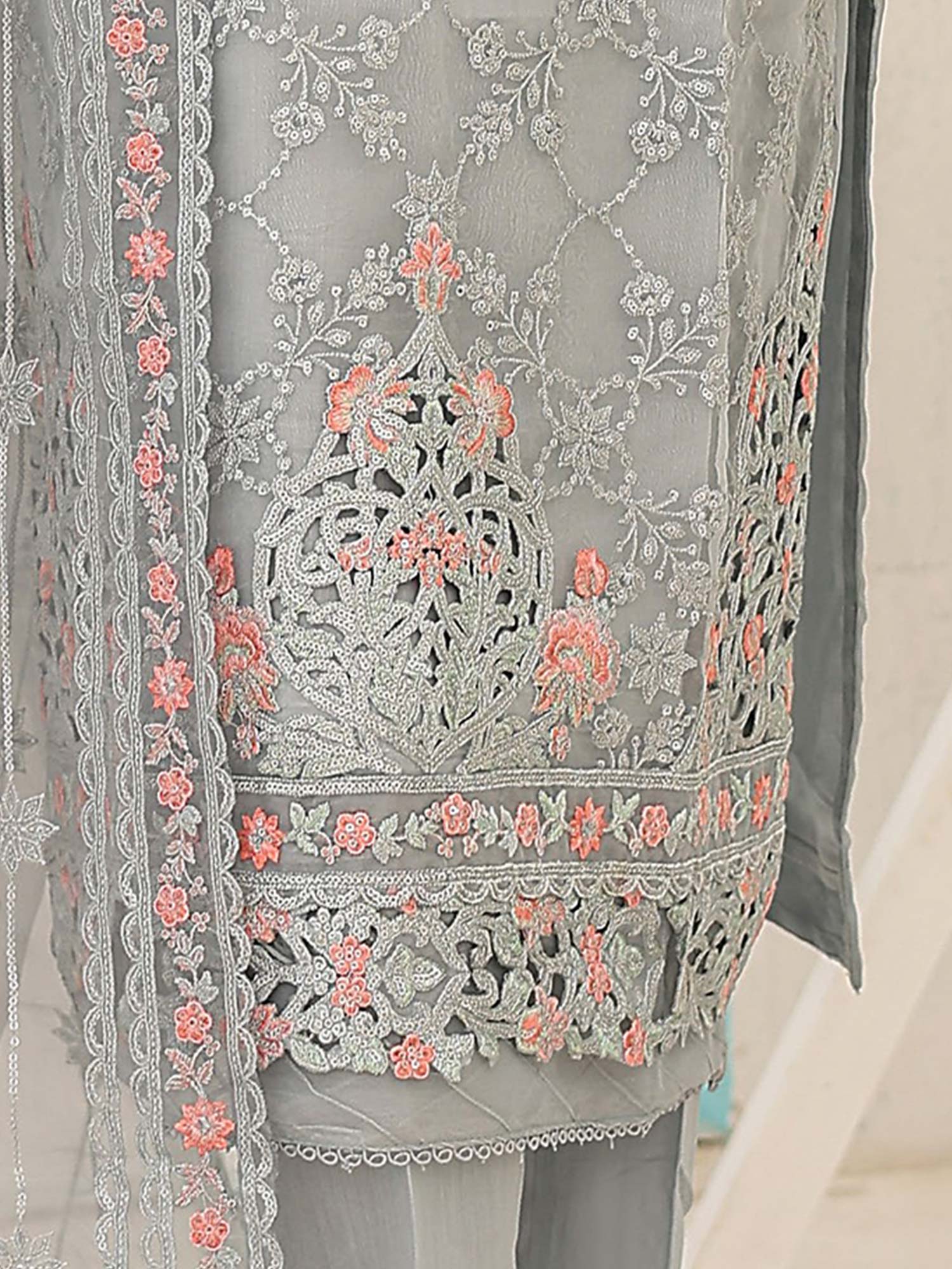 Bin Saeed Luxury Embroidered Organza Suit - Ice Blue