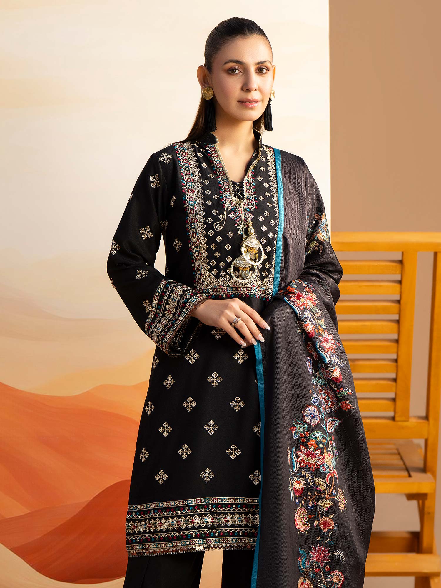 Raniya.H "Aura" Embroidered Winter Dhanak Suit - Black