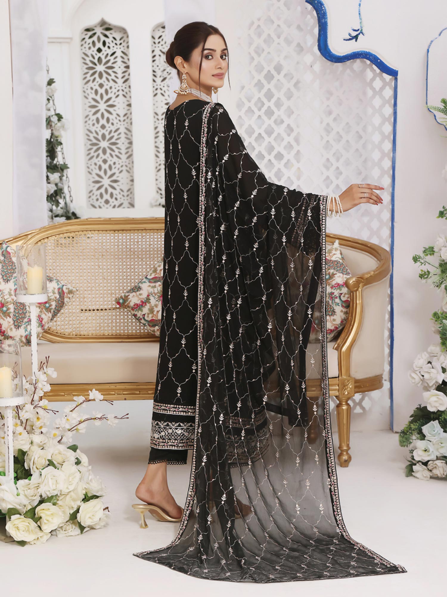 Wardah Uzair Luxury Pret Embroidered Chiffon Suit - Black