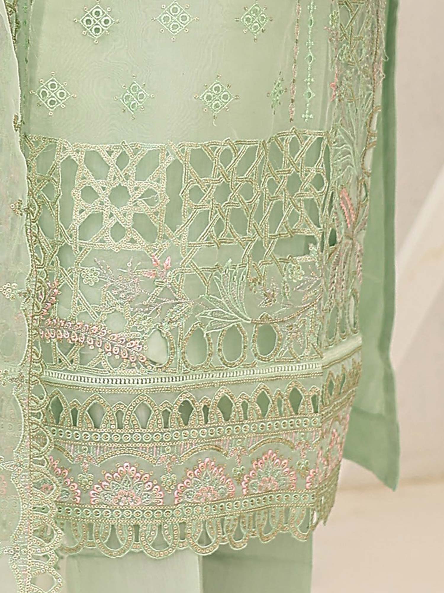 Bin Saeed Luxury Embroidered Organza Suit - Mint Green