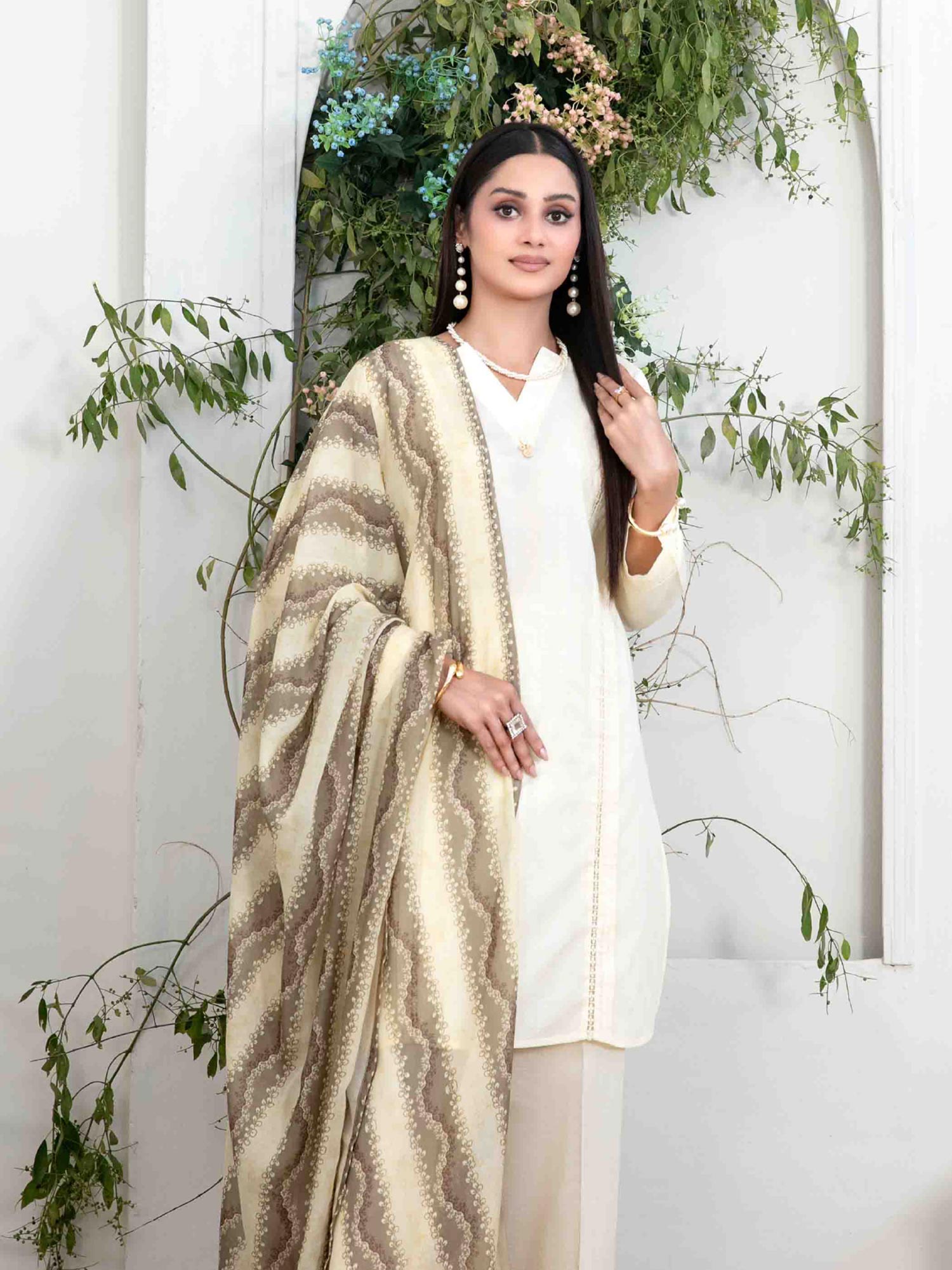 Tawakkal "Mahperi" Mother-Daughter Lawn Jacquard Suit (D1521) - Cream