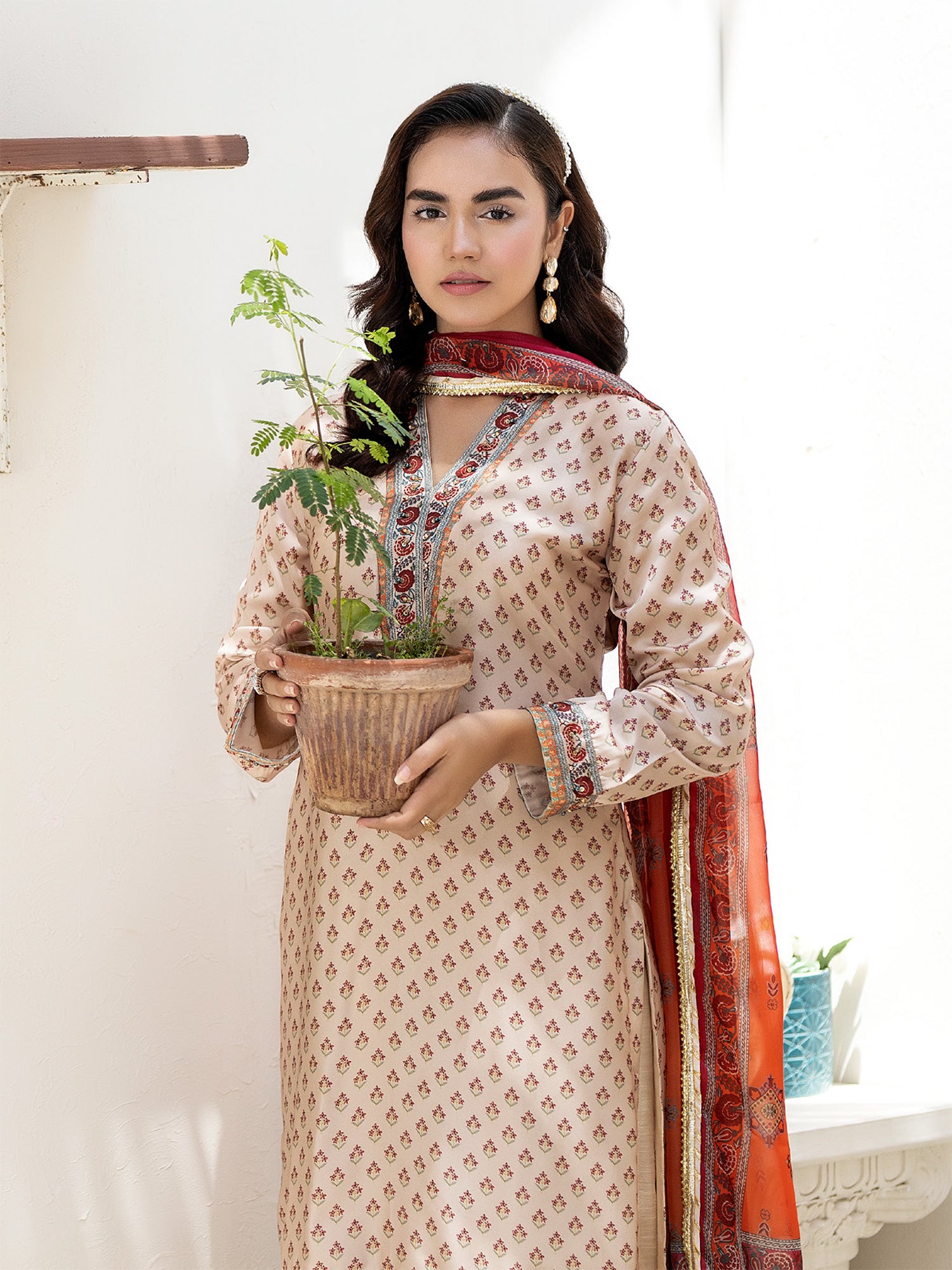 Ally's Light Beige Shamoz Silk Embroidered 3-Piece Suit (DGP-227)