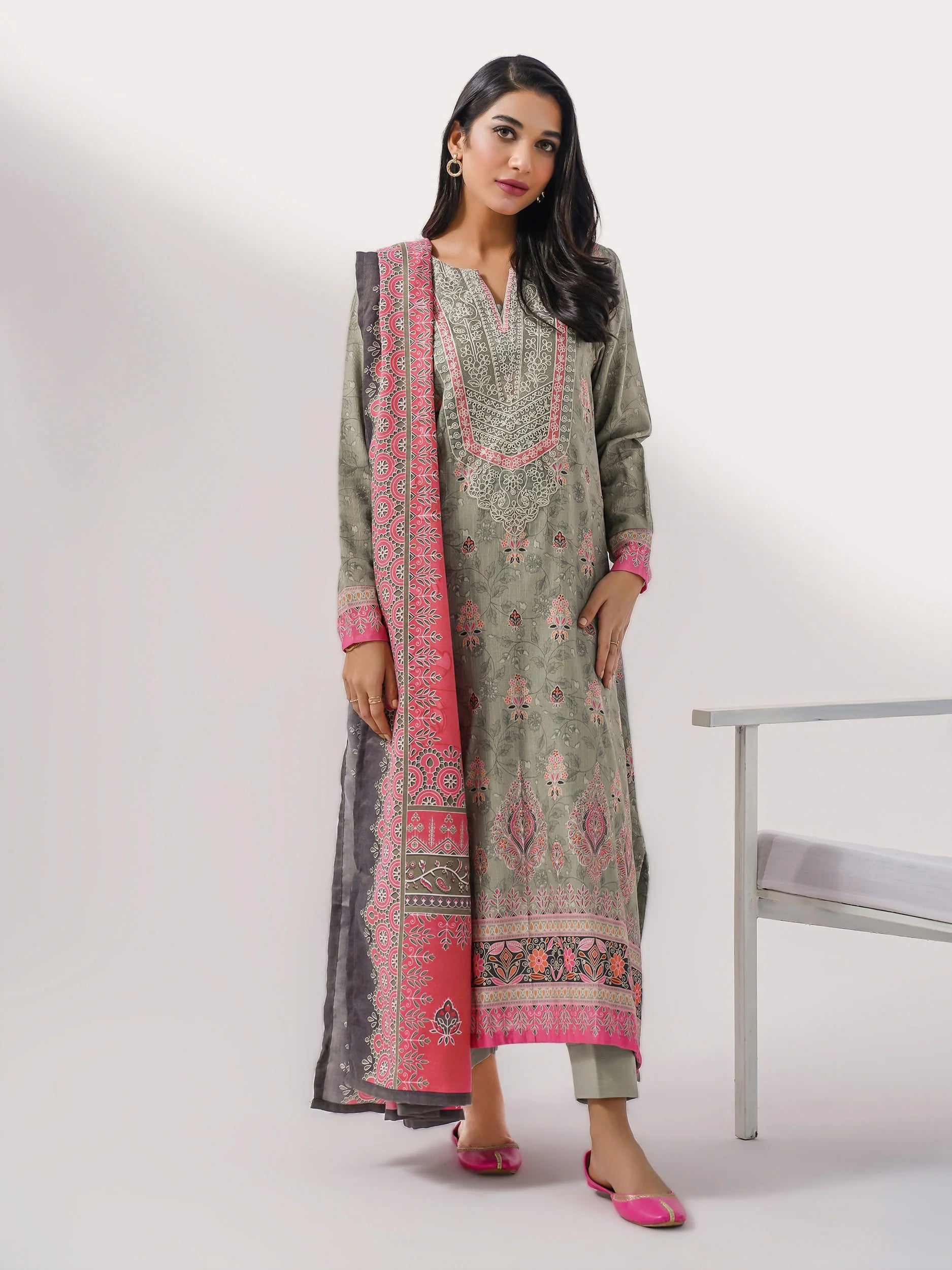 Limelight Grey Embroidered Khaddar 3-Piece Suit (P6467SU)