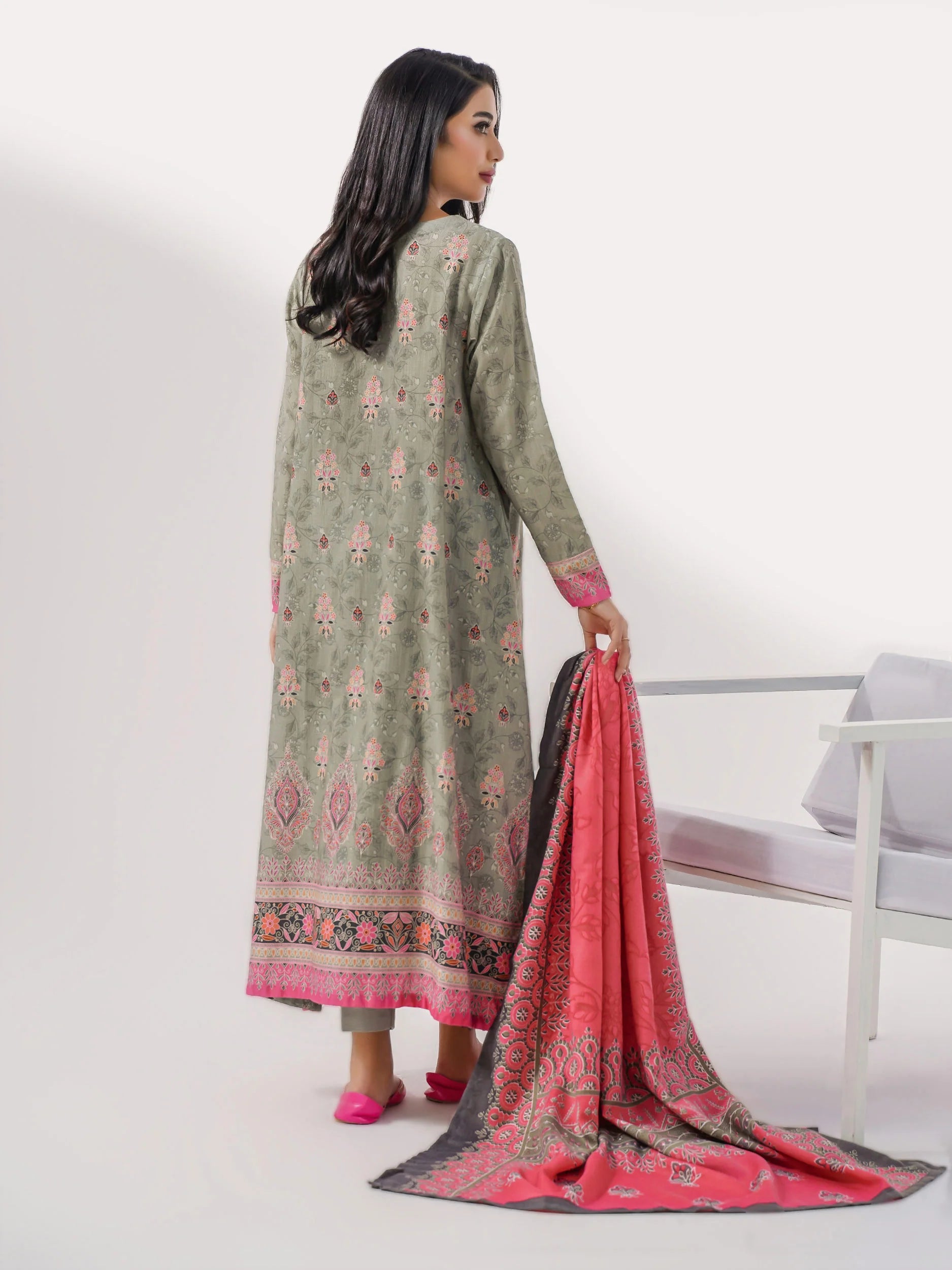 Limelight Grey Embroidered Khaddar 3-Piece Suit (P6467SU)