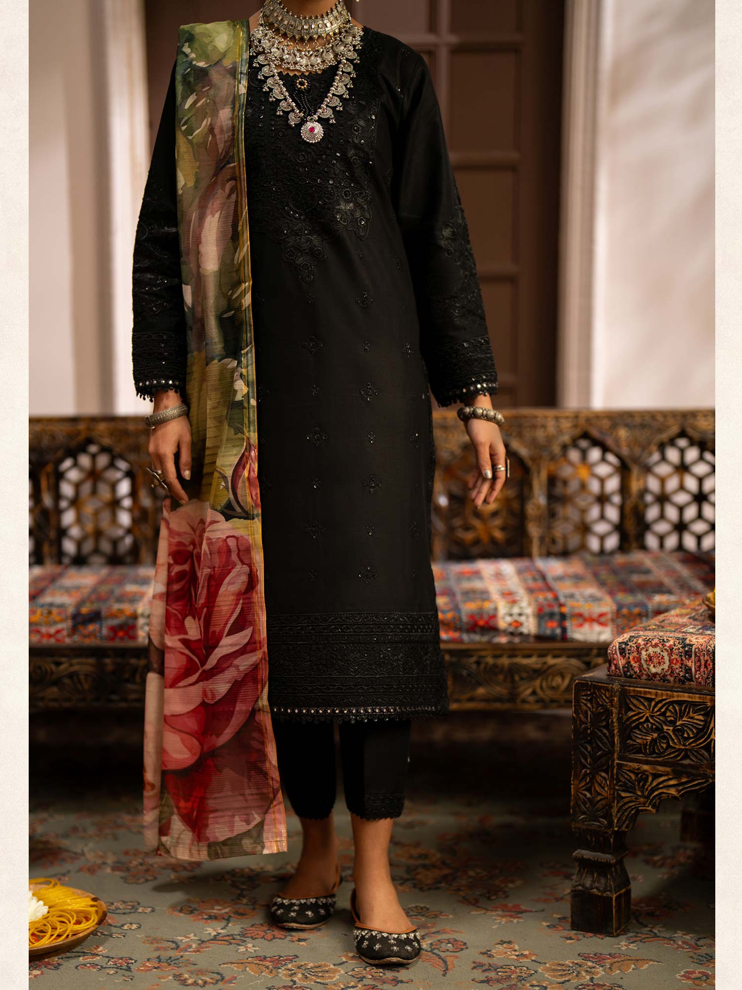 Casual Lite Embroidered Cotton Lawn 3-Piece Suit - Sabrina