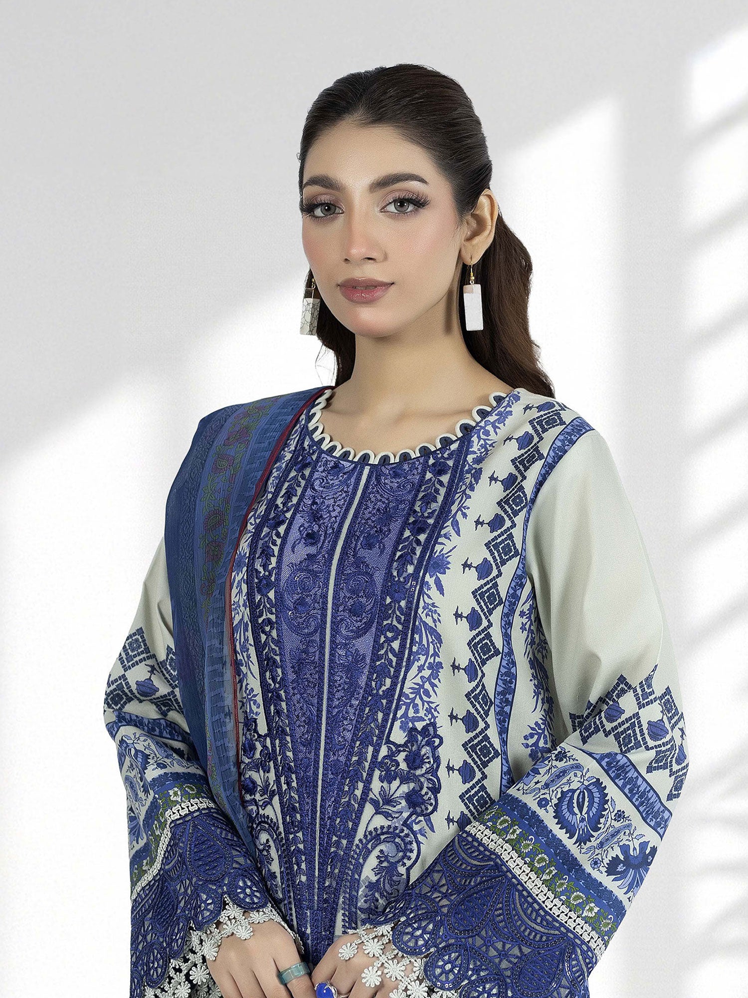 Adan's Libas Embroidered Jacquard Lawn Suit - Royal Blue (E1660)