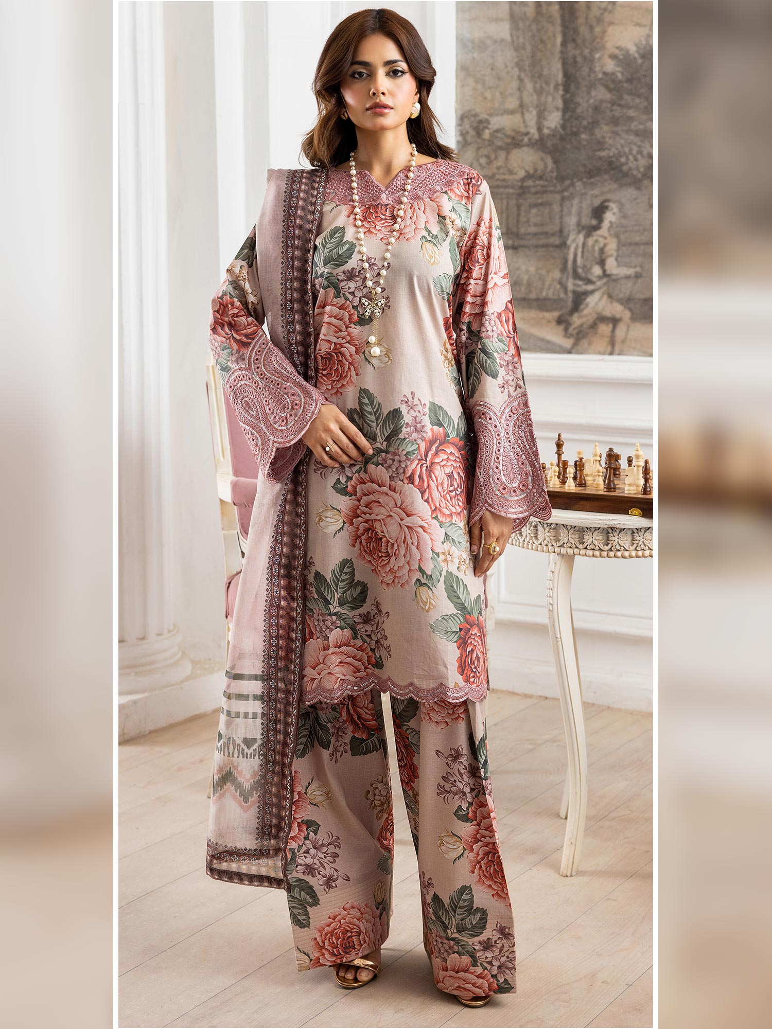 Raniya.H "Khushboo-e-Bahaar" Farshi Lawn Edit - Blush Garden