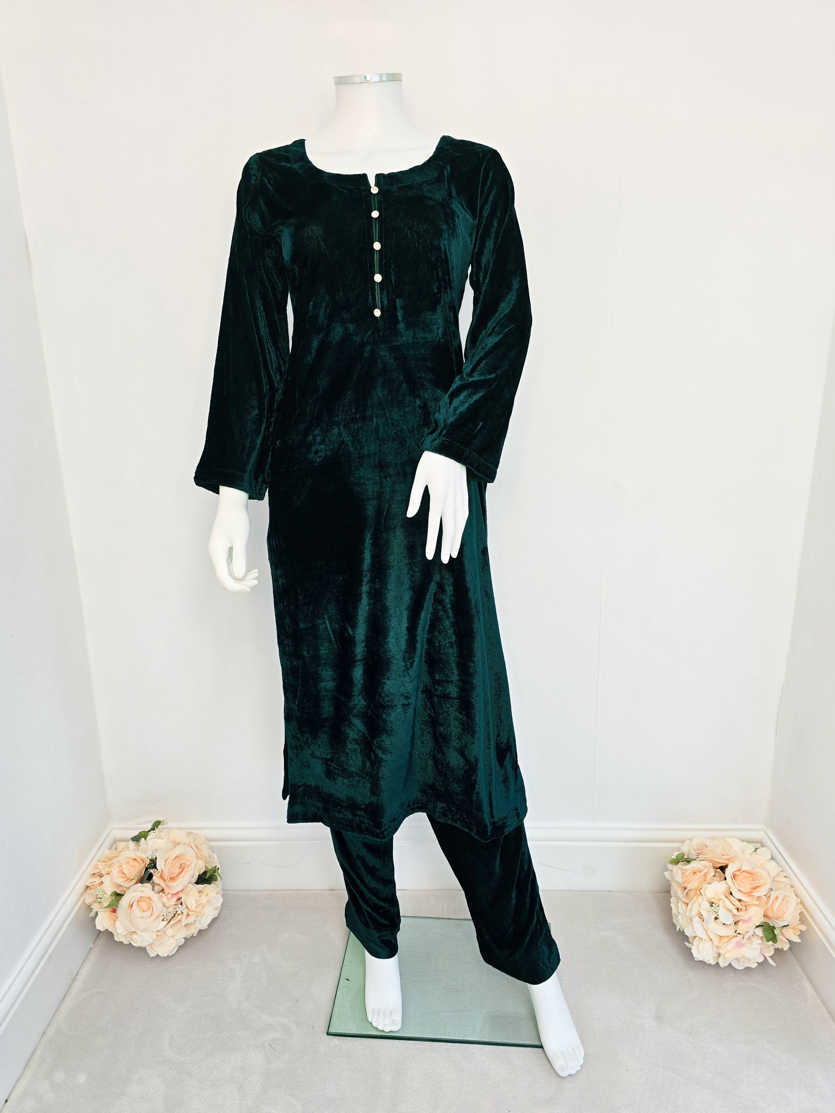 Green Winter Velvet Plain 2-Piece Suit