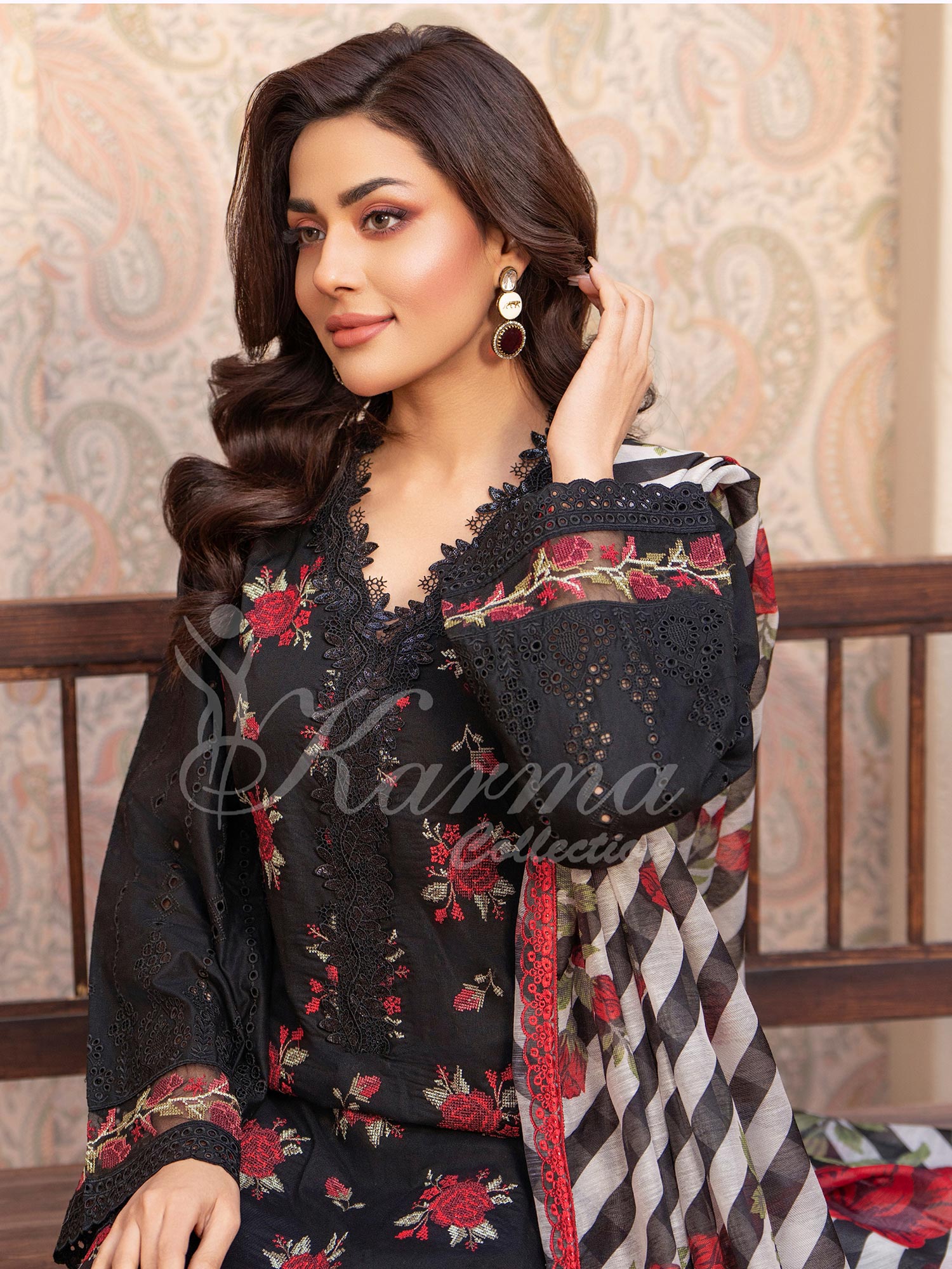 Karma Collection "Kayseria" Black Embroidered Suit (KC1420)