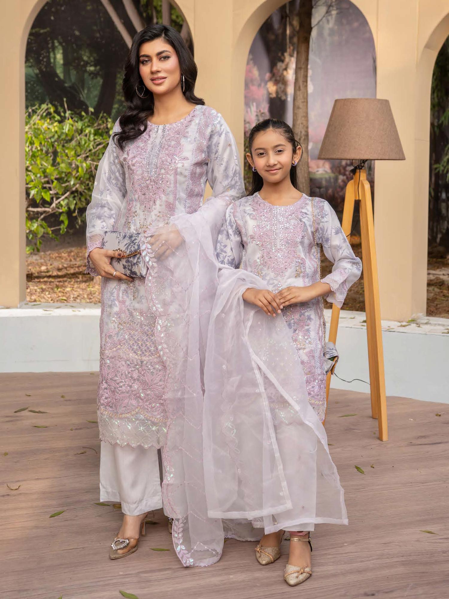 Rangz Mother-Daughter Lux Organza Suit with Clutch - Lilac