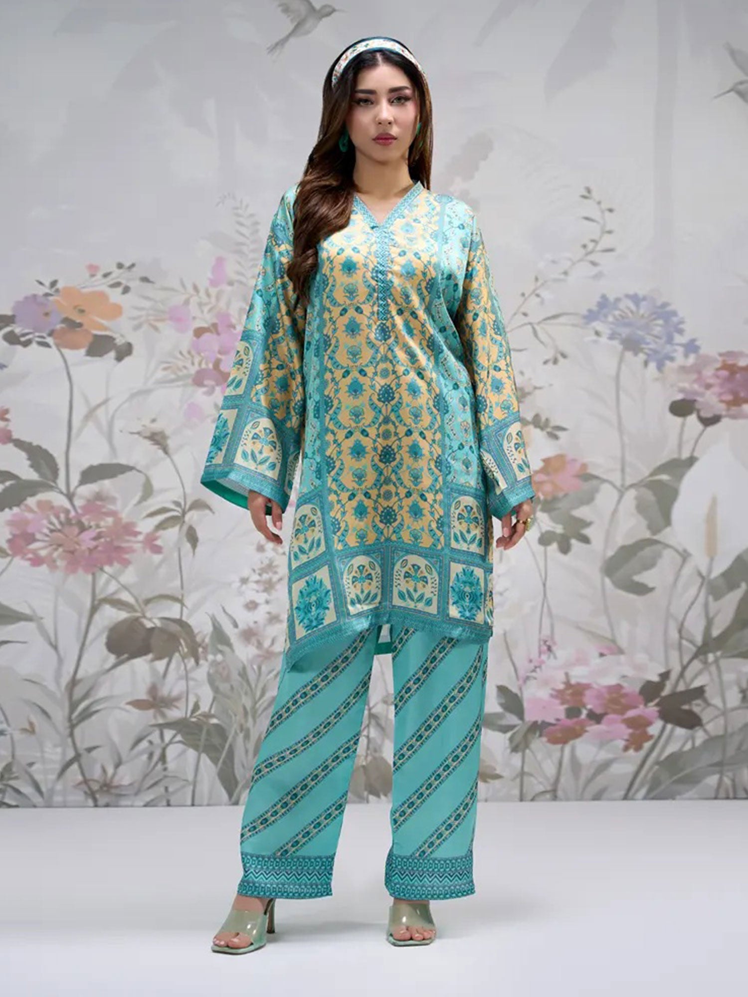 Regalia Luxe Silk 2-Piece Suit - Aqua & Beige