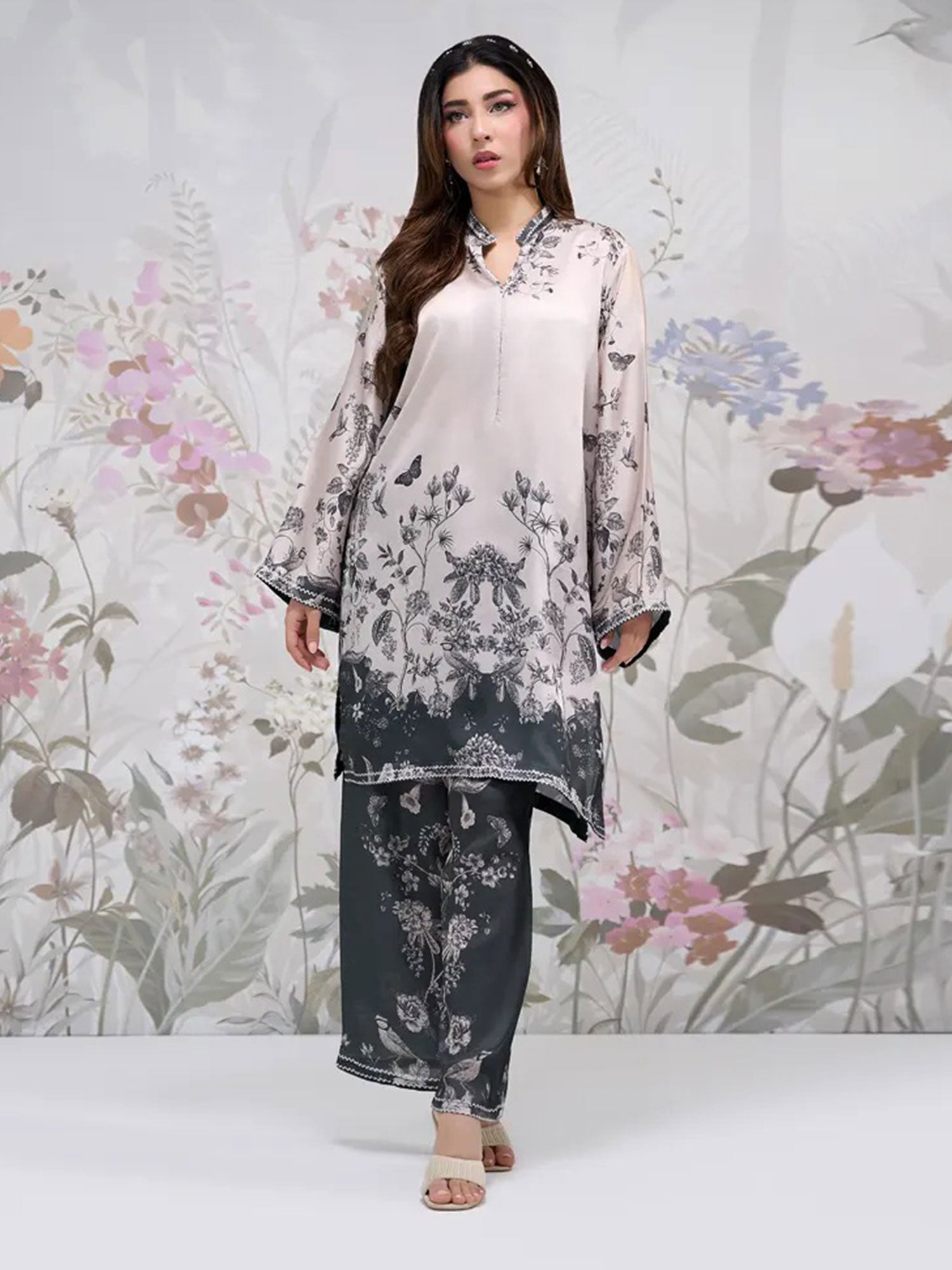 Regalia Luxe Silk 2-Piece Suit - Dark Green & Off-White