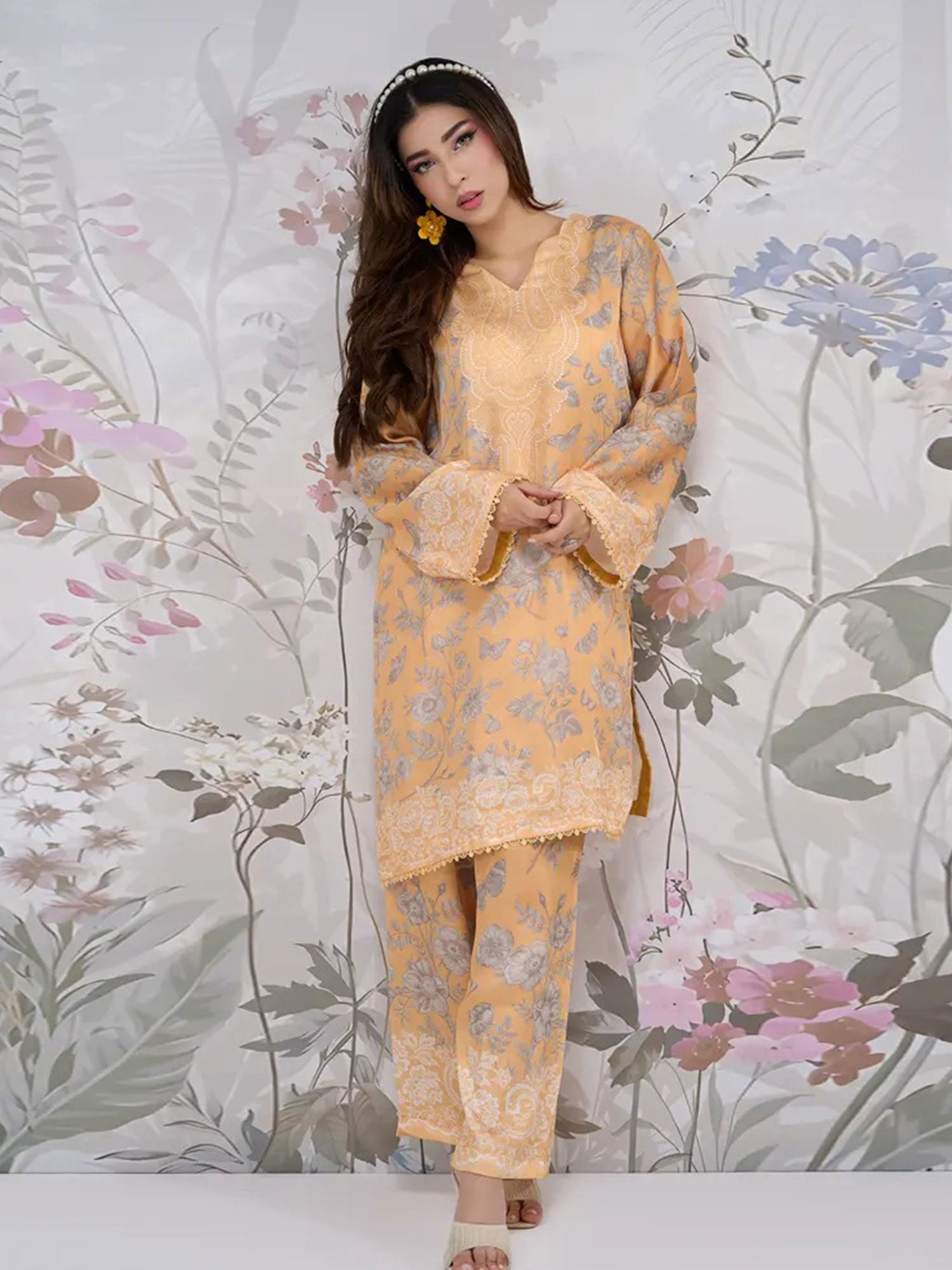 Regalia Luxe Silk 2-Piece Suit - Tan