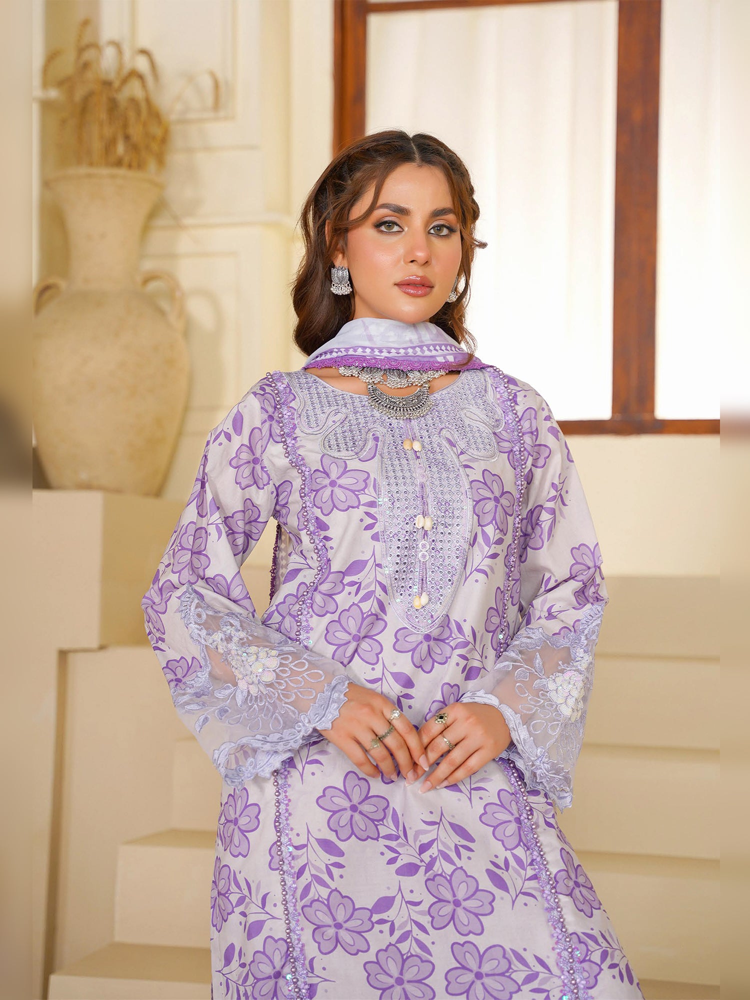 Magenta Embroidered Cotton-Lawn 3-Piece Suit (MD04-B)