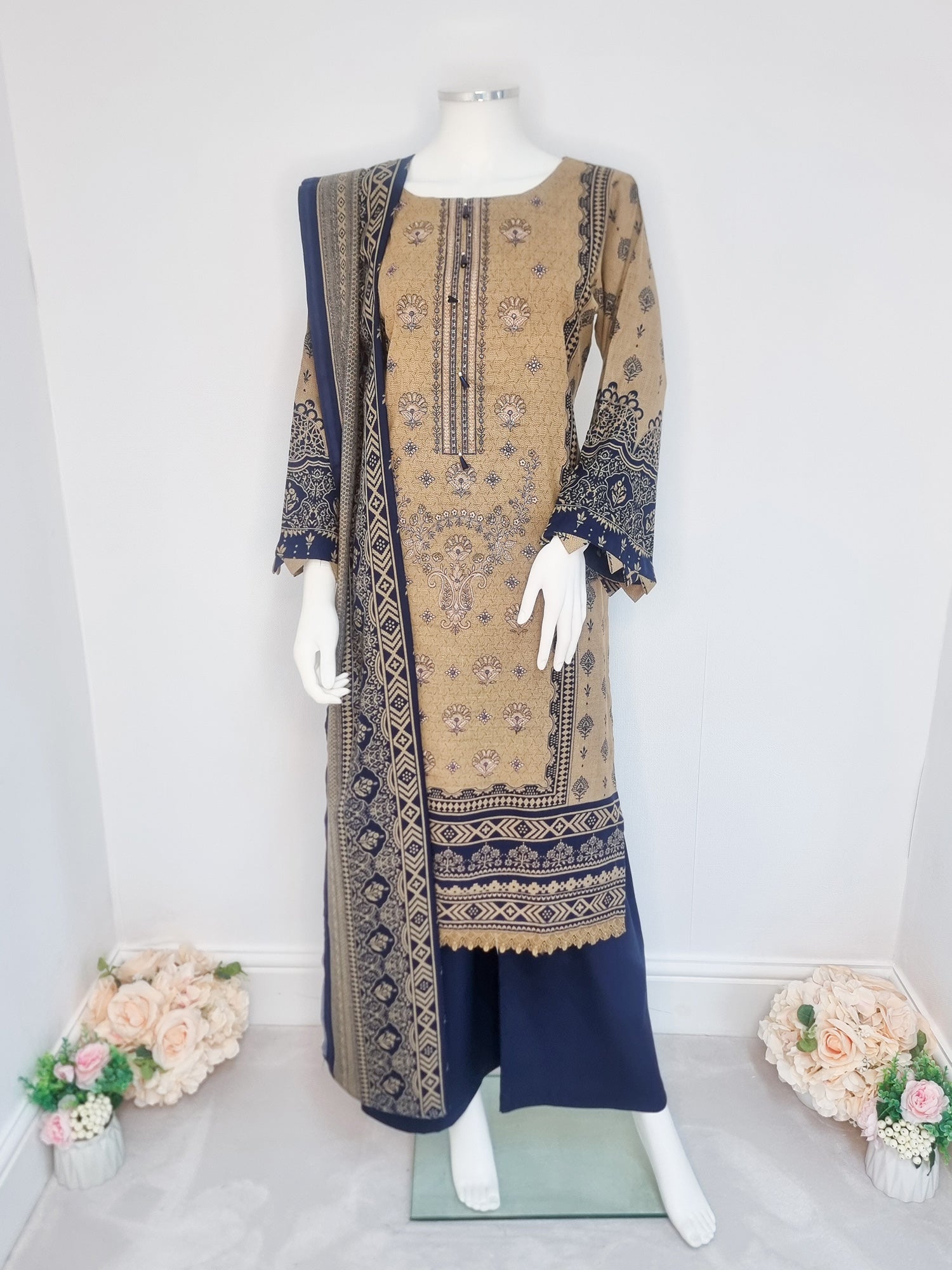 Brown & Navy Dhanak 3-Piece Suit with Shawl