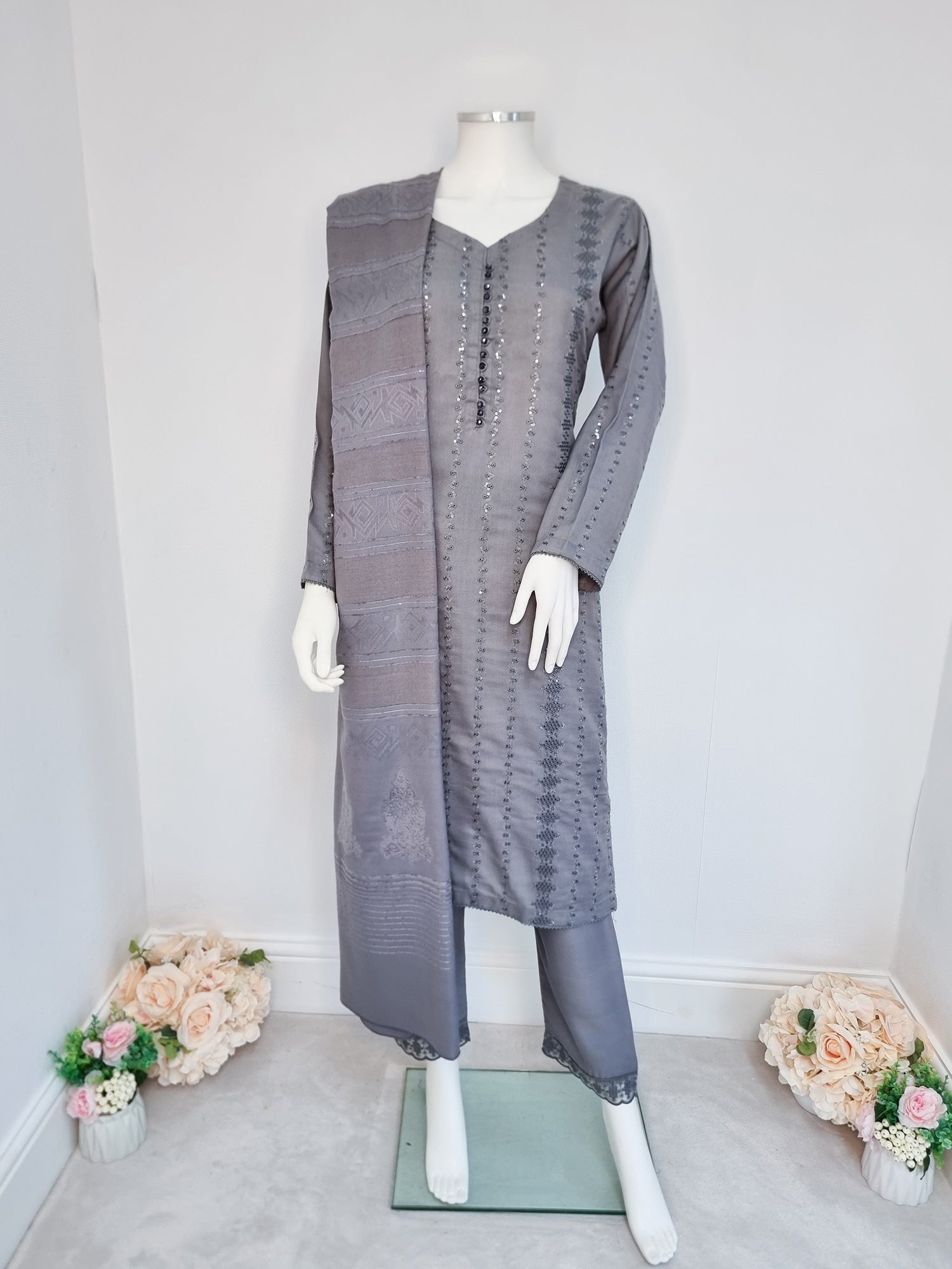 Grey Schiffli Dhanak 3-Piece Suit with Shawl