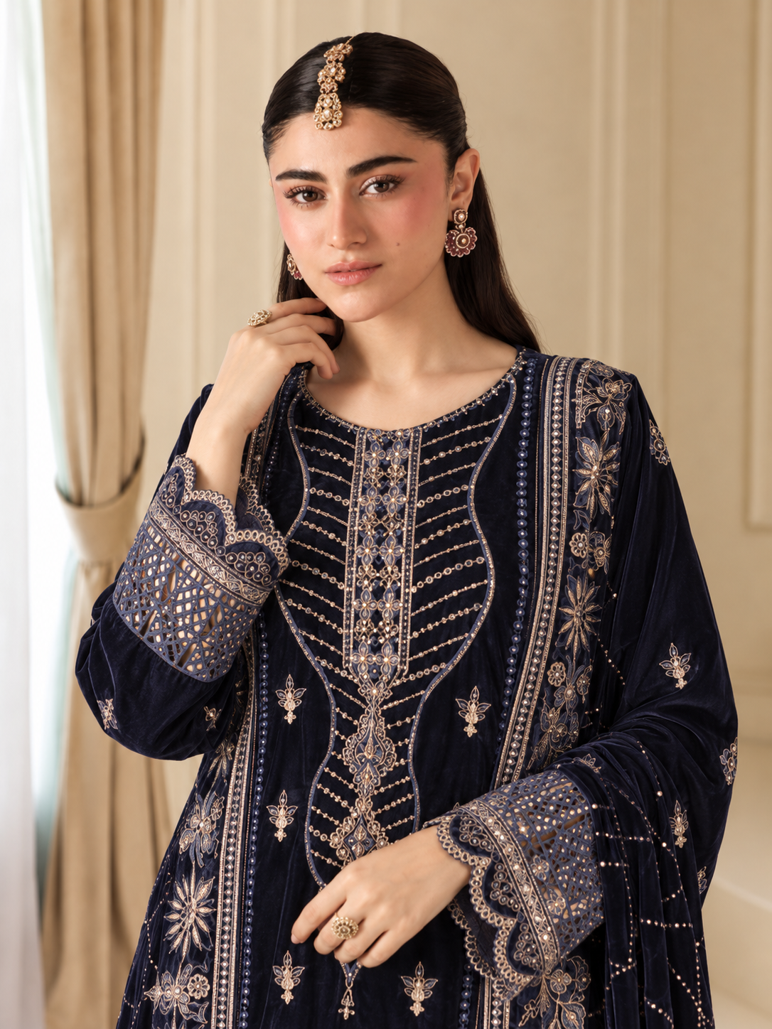 MOMINA Embroidered Velvet Lux 3-Piece Suit - Purple