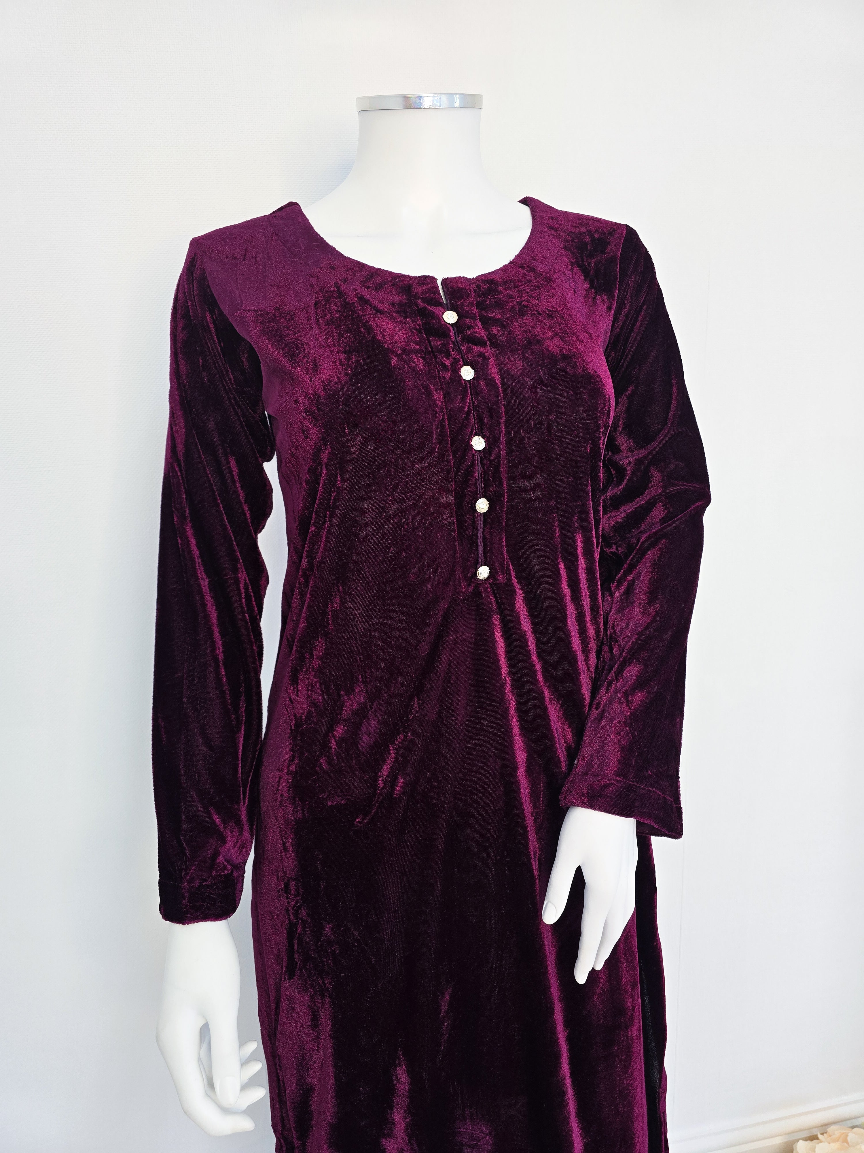 Maroon Winter Velvet Plain 2-Piece Suit