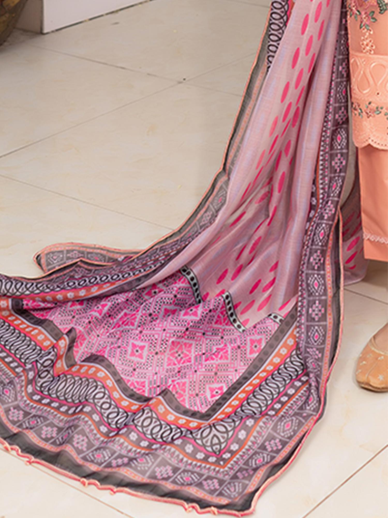 Munira Embroidered Lawn Suit (MSL-03) - Peach