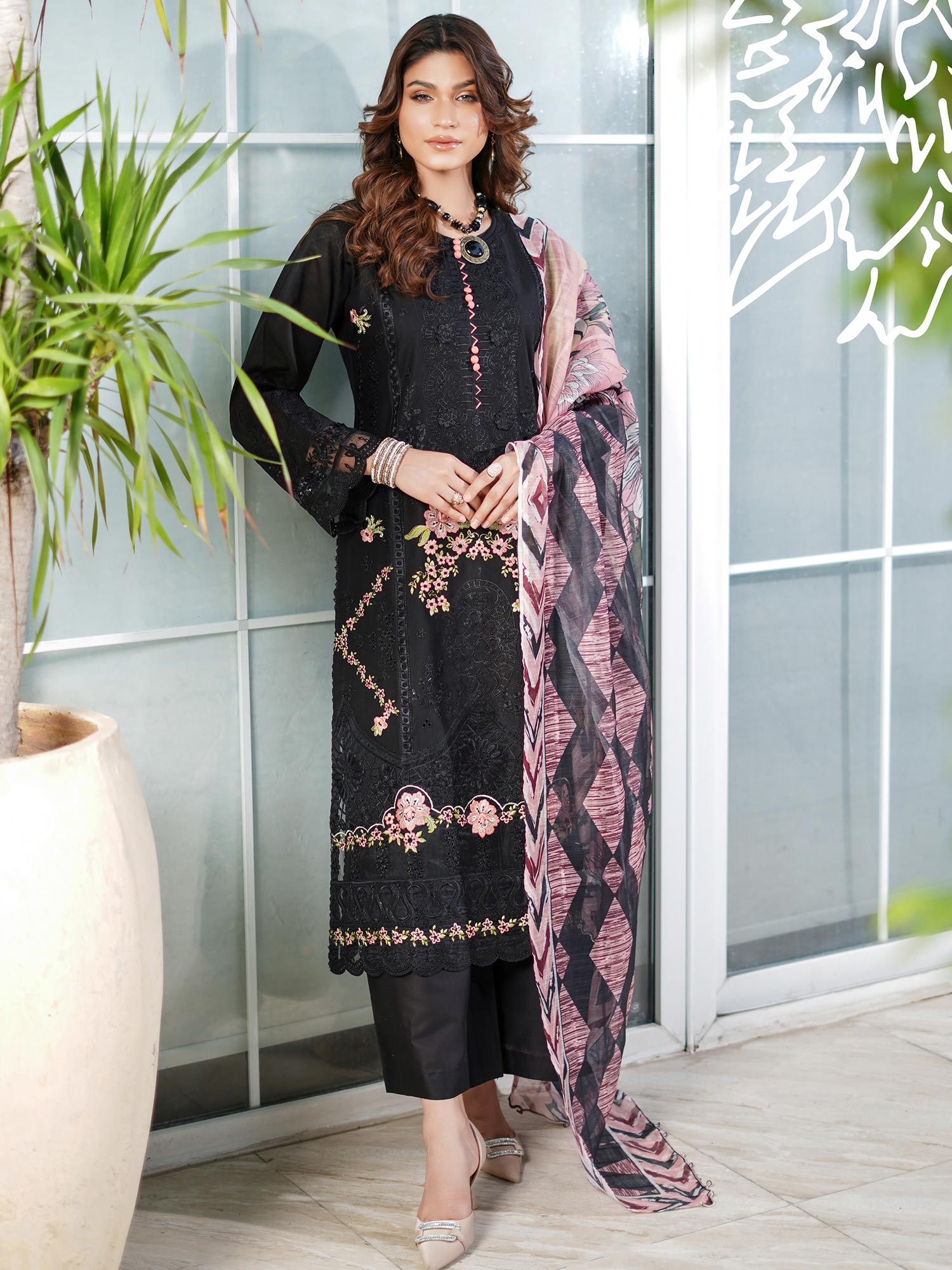 Munira Embroidered Lux Cotton Suit (MSL-05) - Black