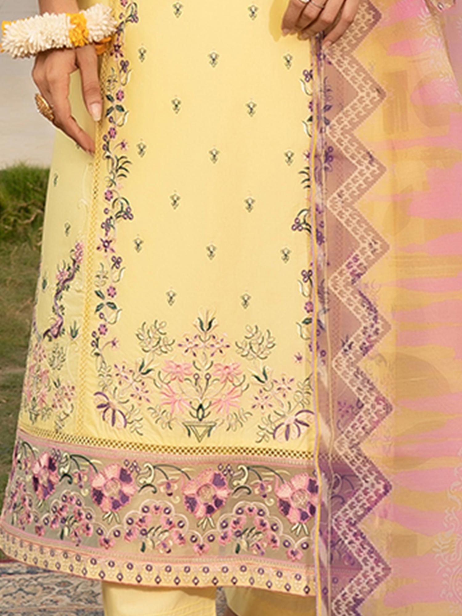 Munira Embroidered Lawn Suit (MSL-05) - Yellow
