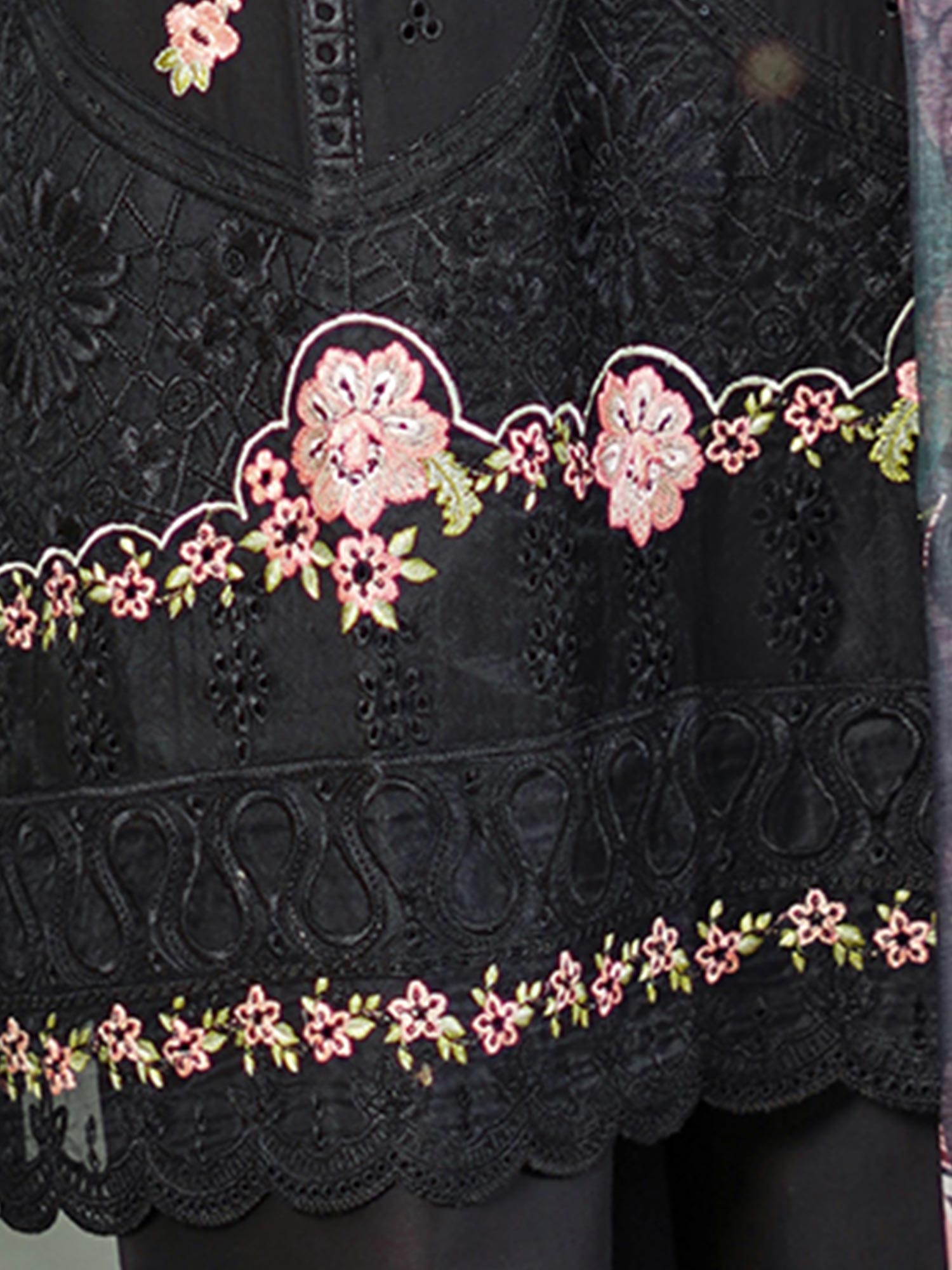 Munira Embroidered Lux Cotton Suit (MSL-05) - Black
