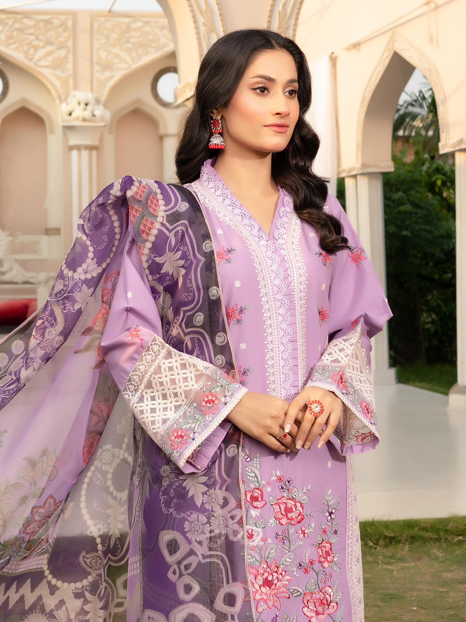 Munira Embroidered Lawn Suit (MSL-06) - Lilac