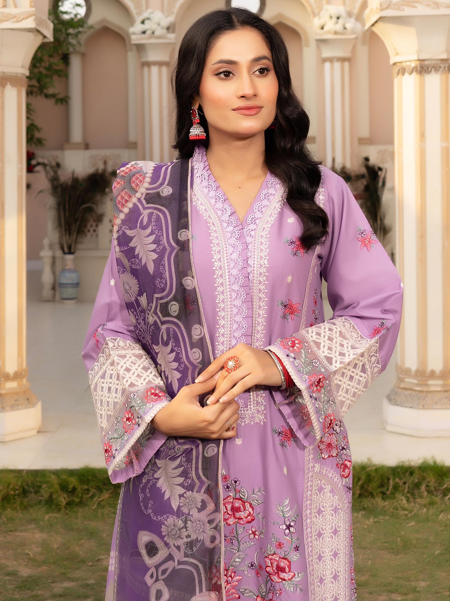 Munira Embroidered Lawn Suit (MSL-06) - Lilac