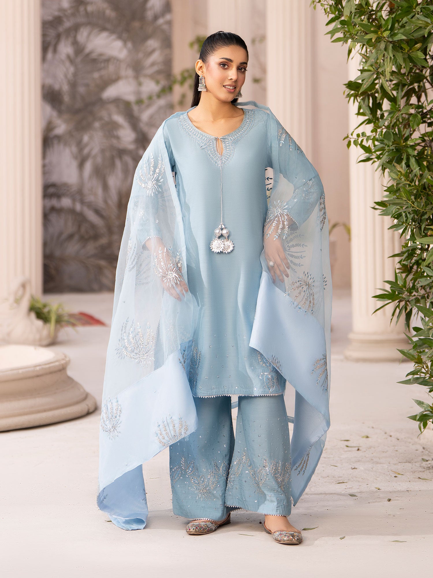 Raniya.H "Mehfil-e-Eid" Premium Viscose Suit - Powder Blue