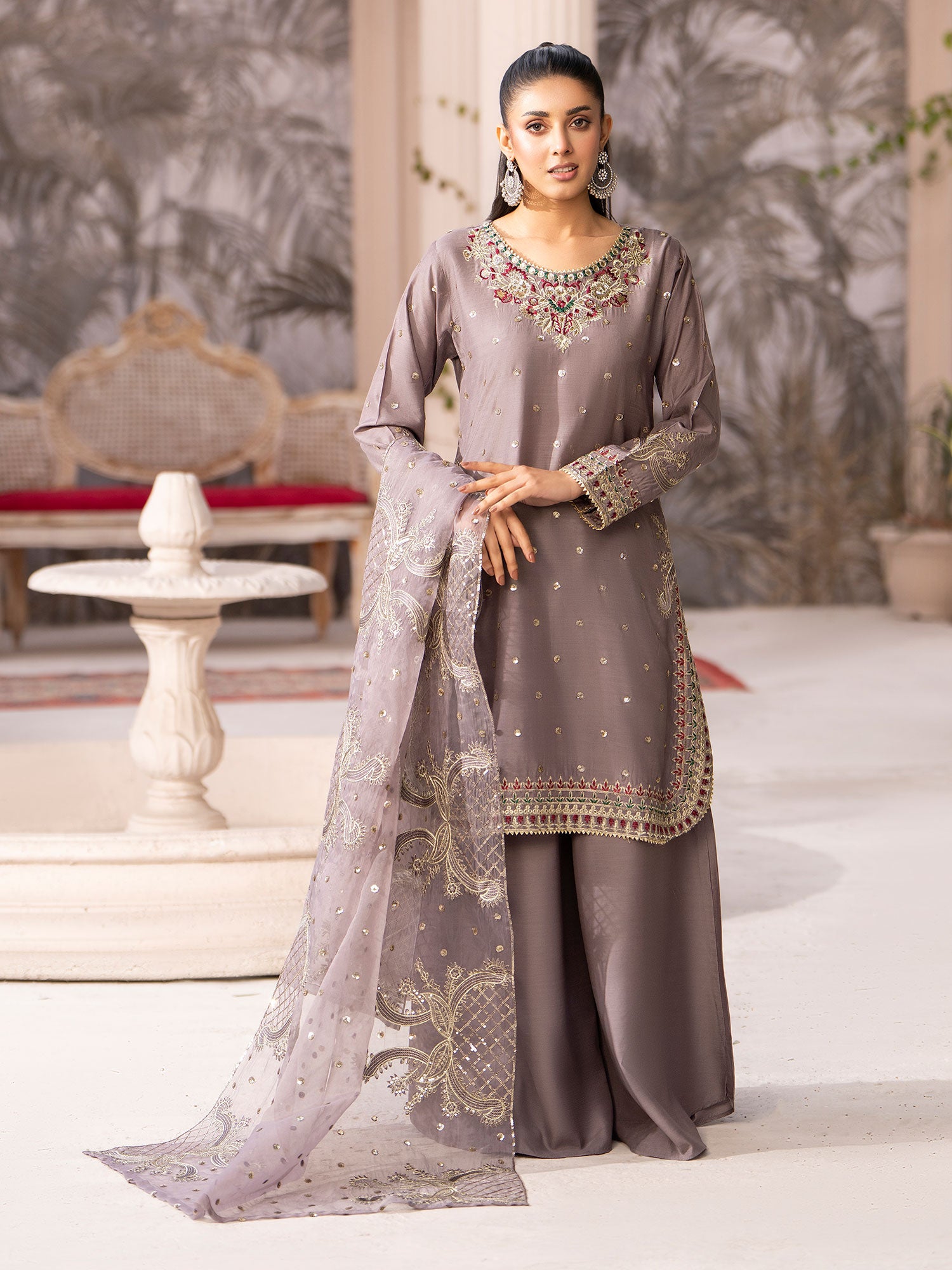 Raniya.H "Mehfil-e-Eid" Premium Viscose Suit - Mauve