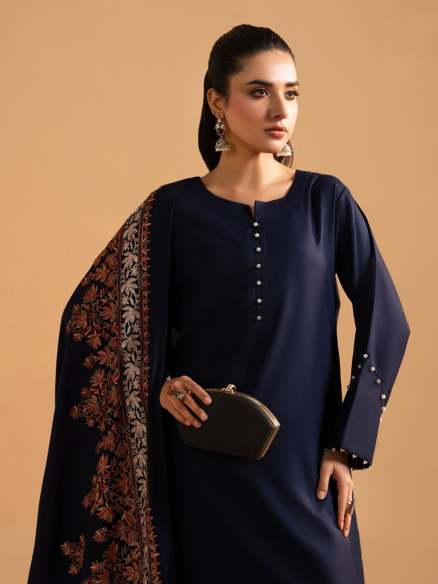 Raniya.H "Noor Bano Vol.7" Winter Dhanak Suit with Shawl - Midnight Bloom
