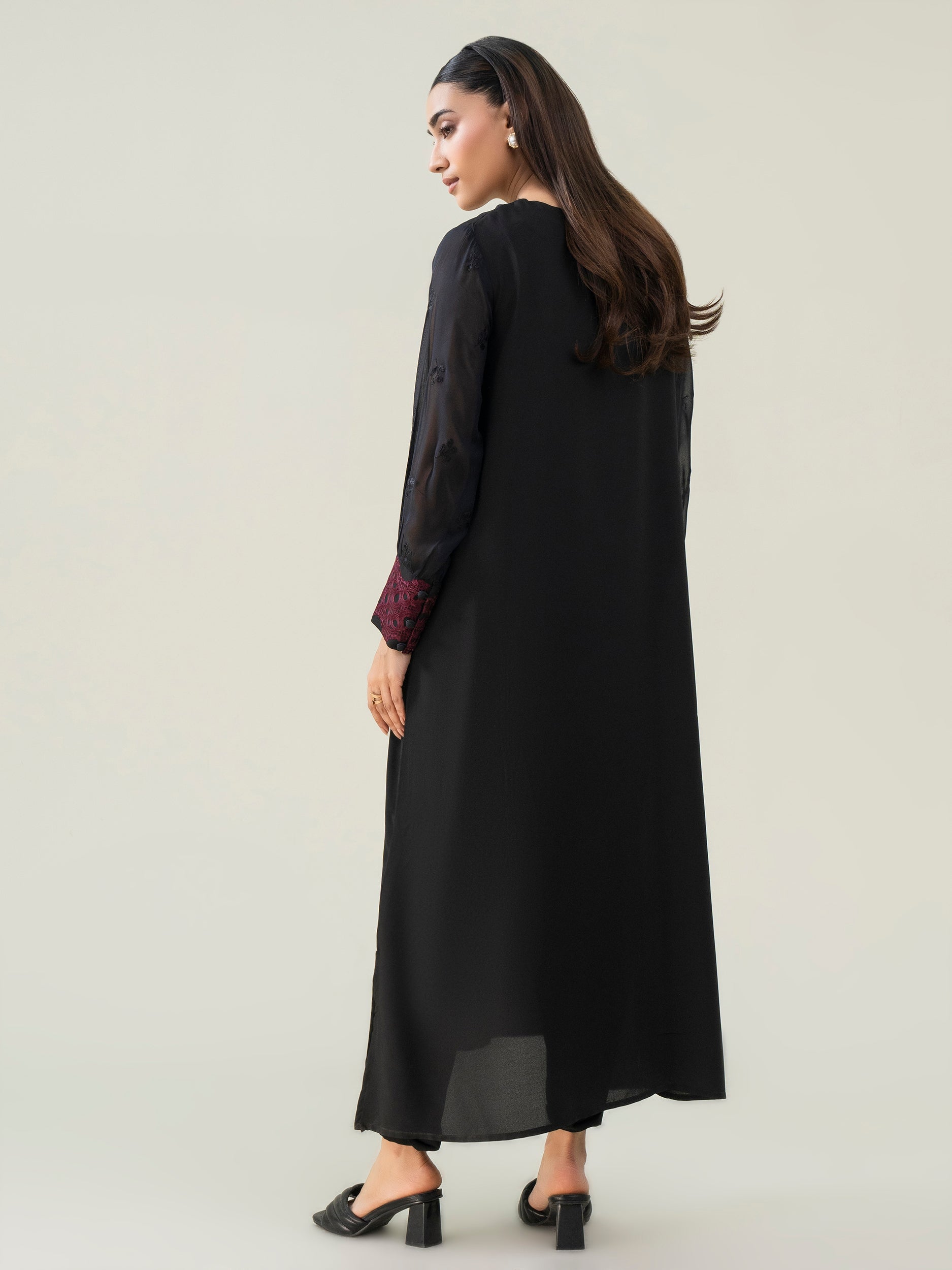 Limelight Black Grip Embroidered Shirt (P8658SH)