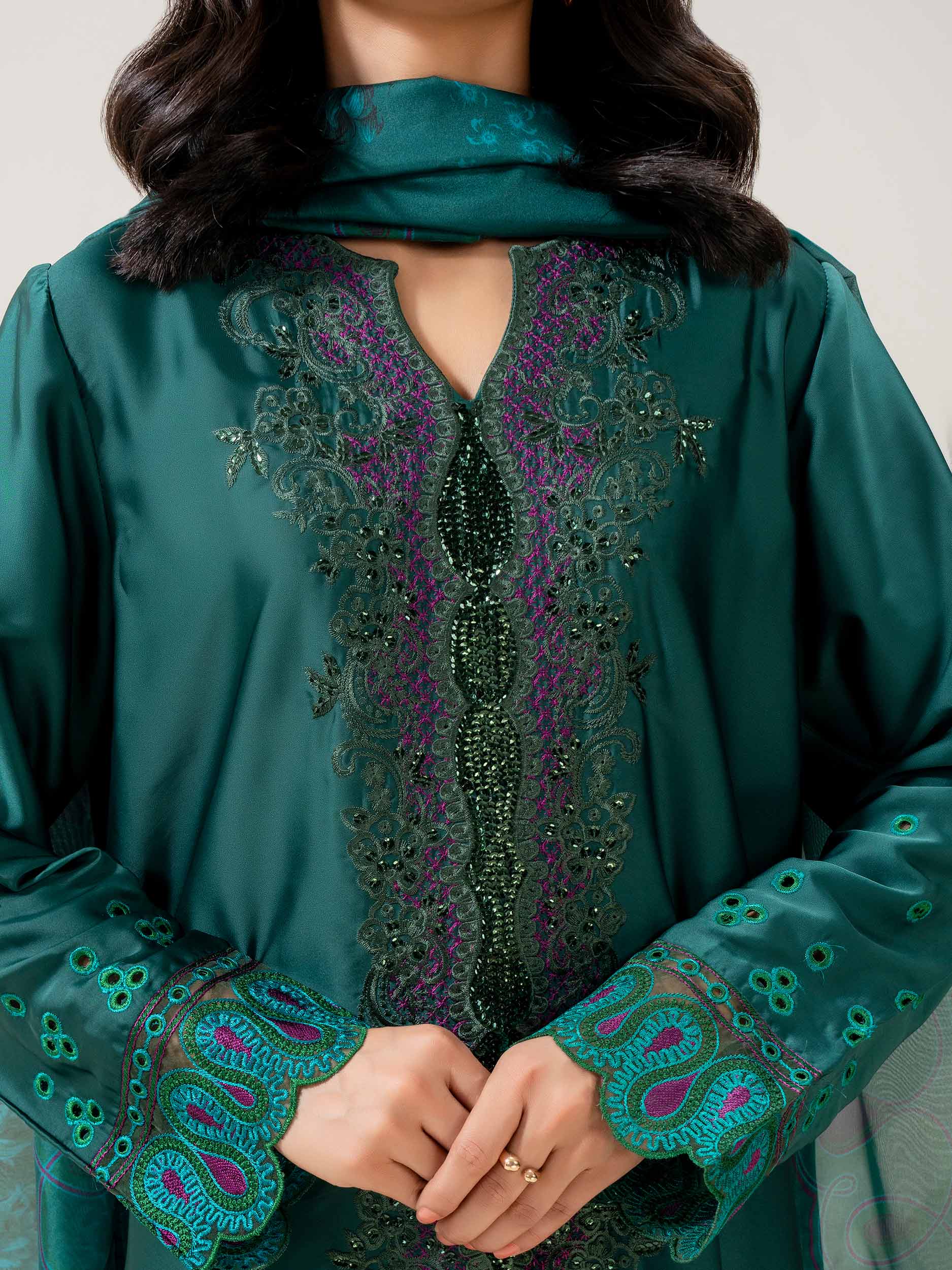 Limelight Green Silk Embroidered 3-Piece Suit (P9932SU)