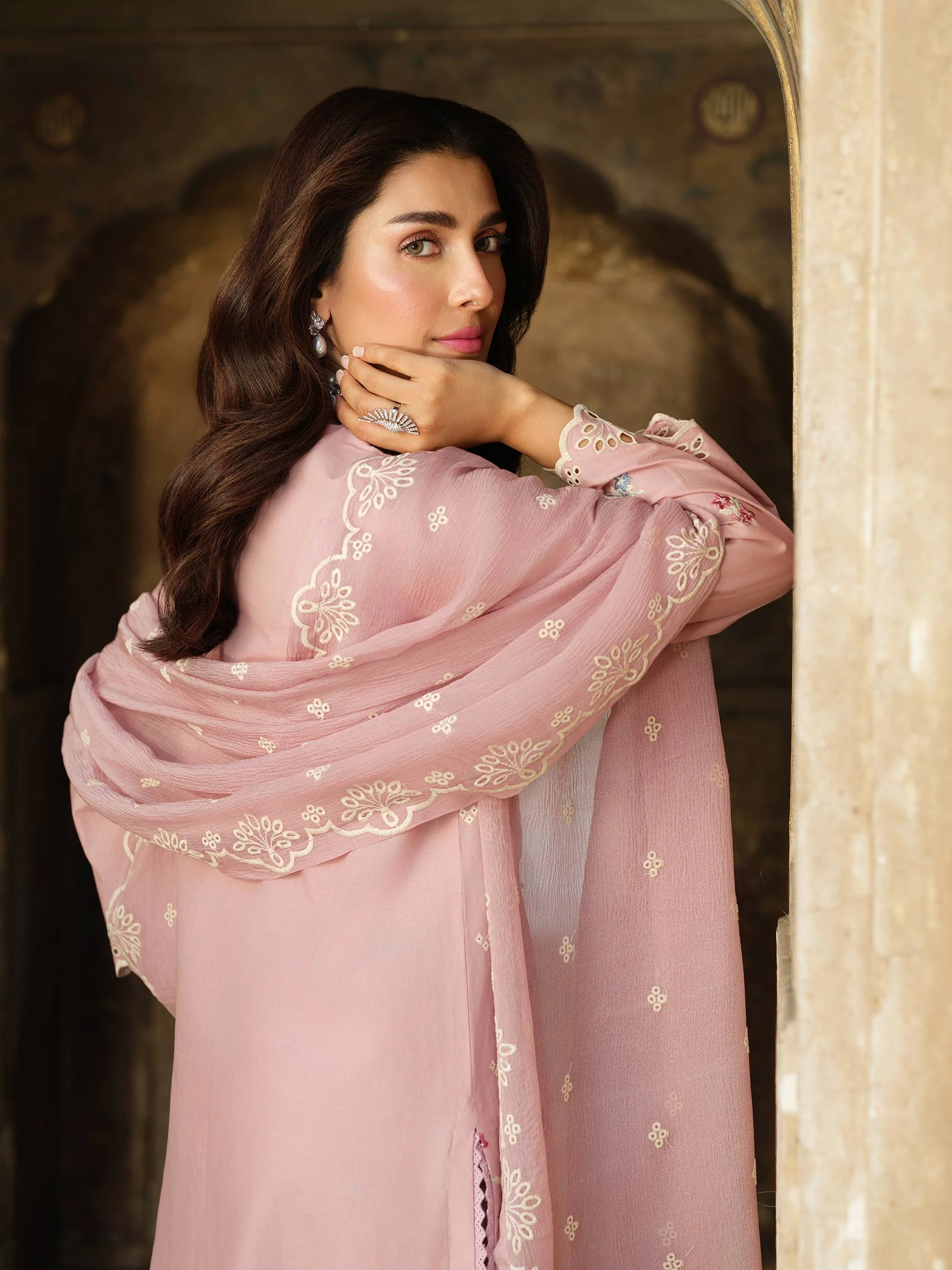 Limelight Tea Pink Cambric 3-Piece Suit (P9998SU)